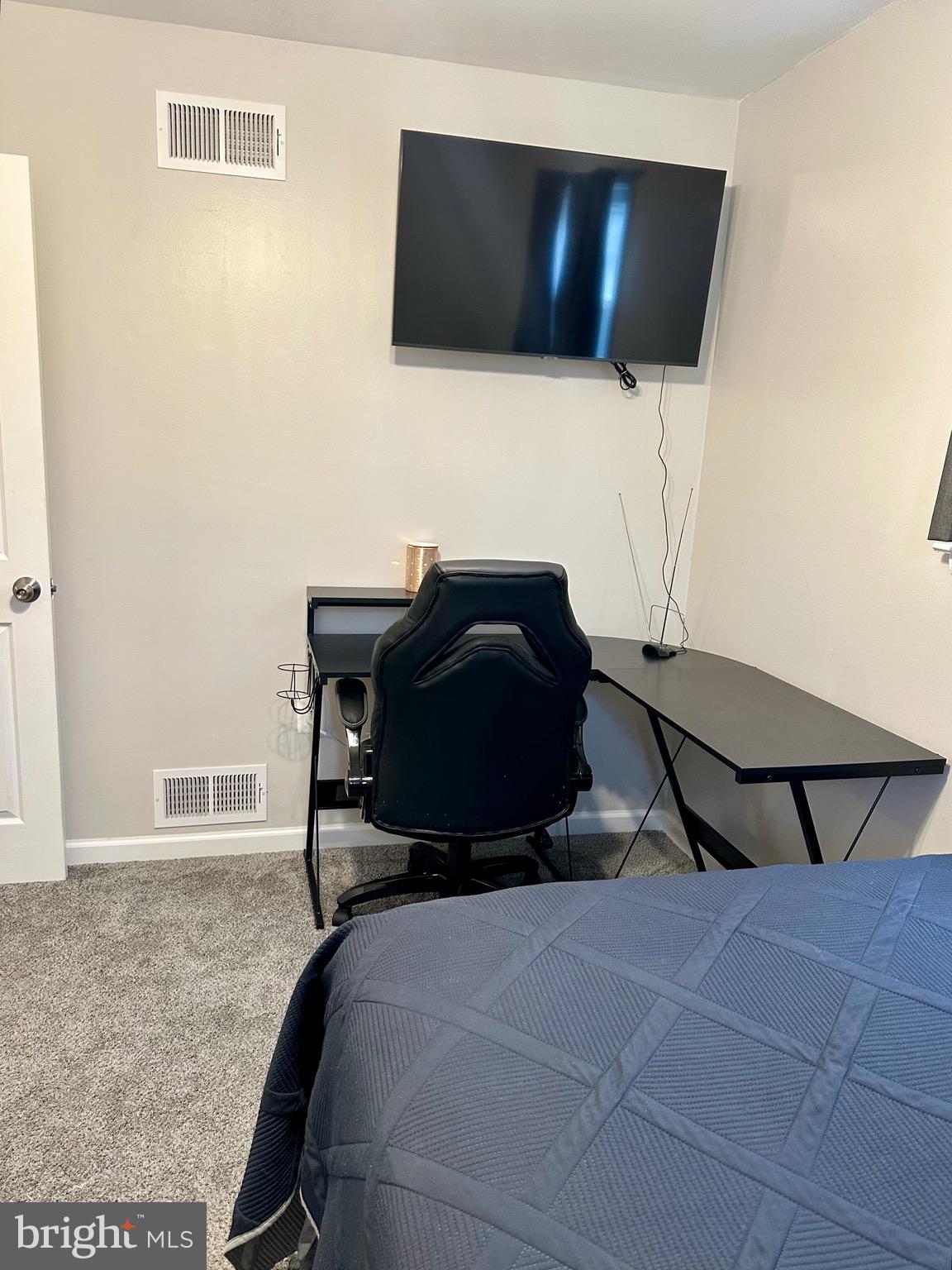 TOLLGATE - Residential