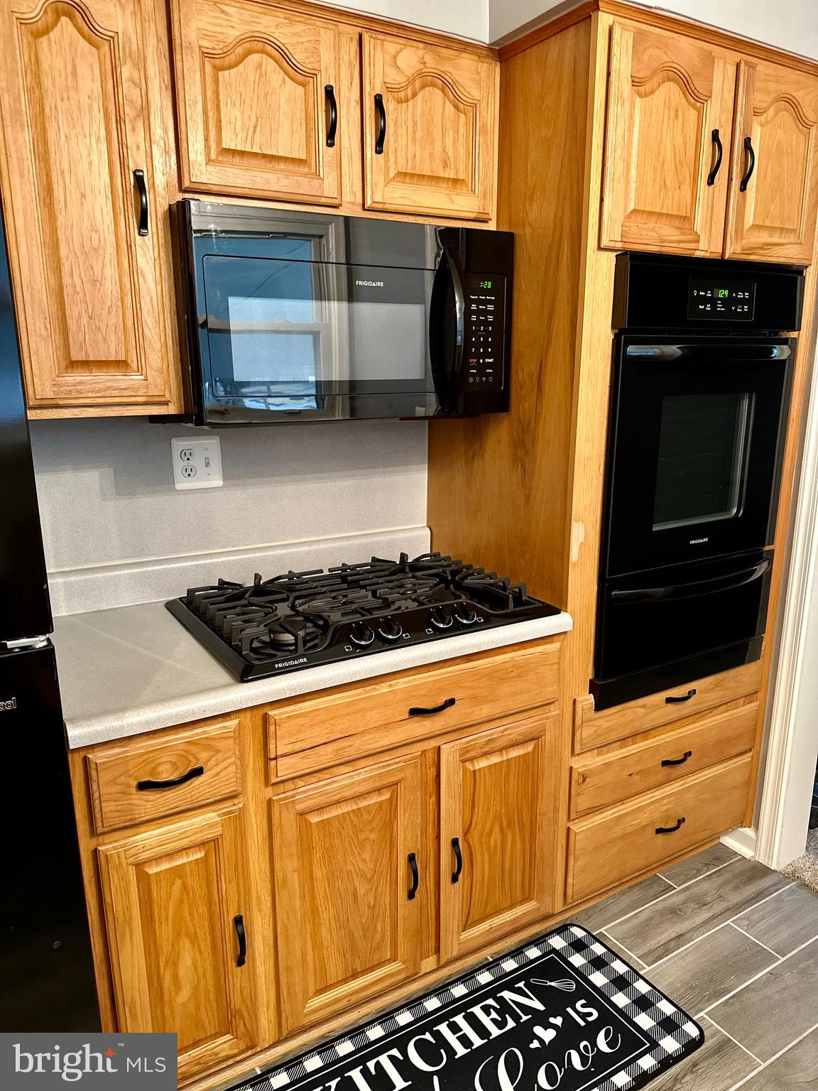 TOLLGATE - Residential