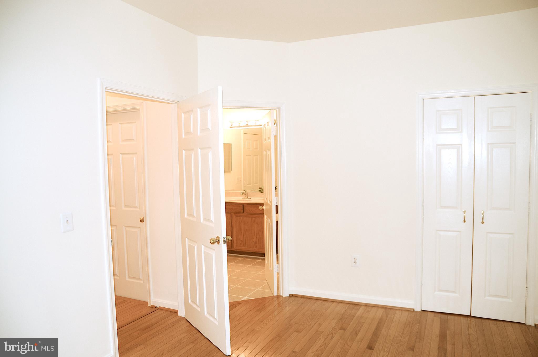 RANDOM HILLS - Residential Lease