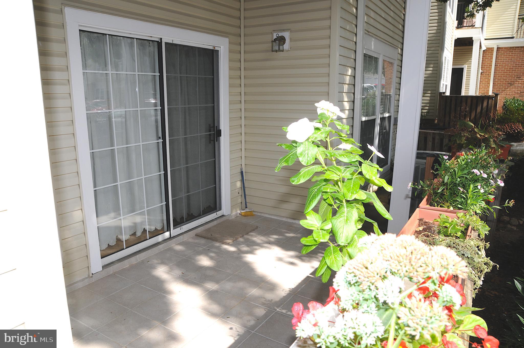 RANDOM HILLS - Residential Lease