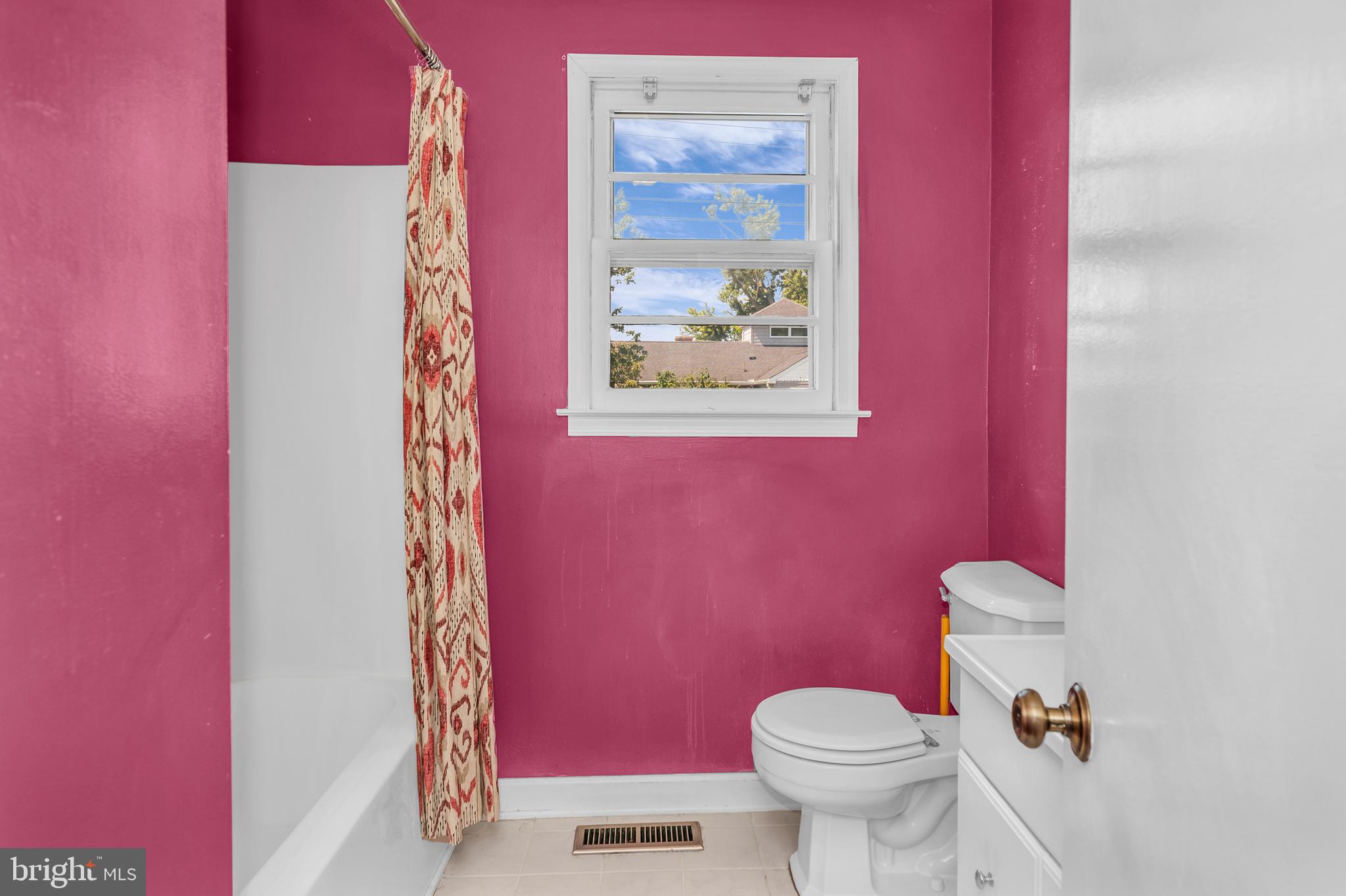 NORTH TILGHMAN - Residential