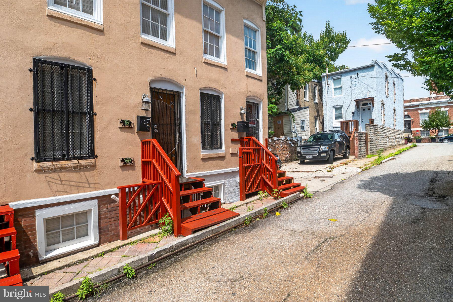 506 CALLENDER STREET