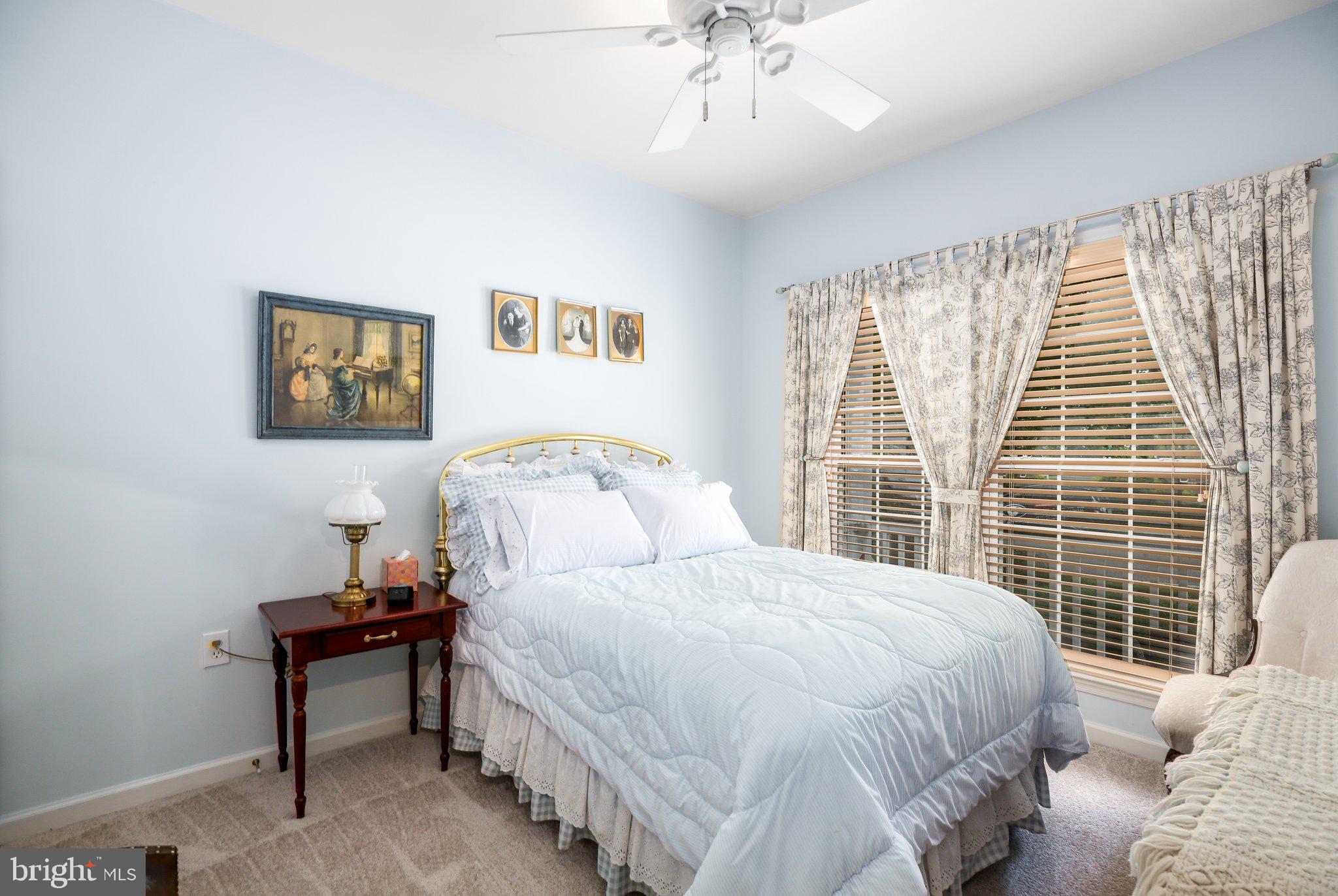 FALLS RUN - Residential