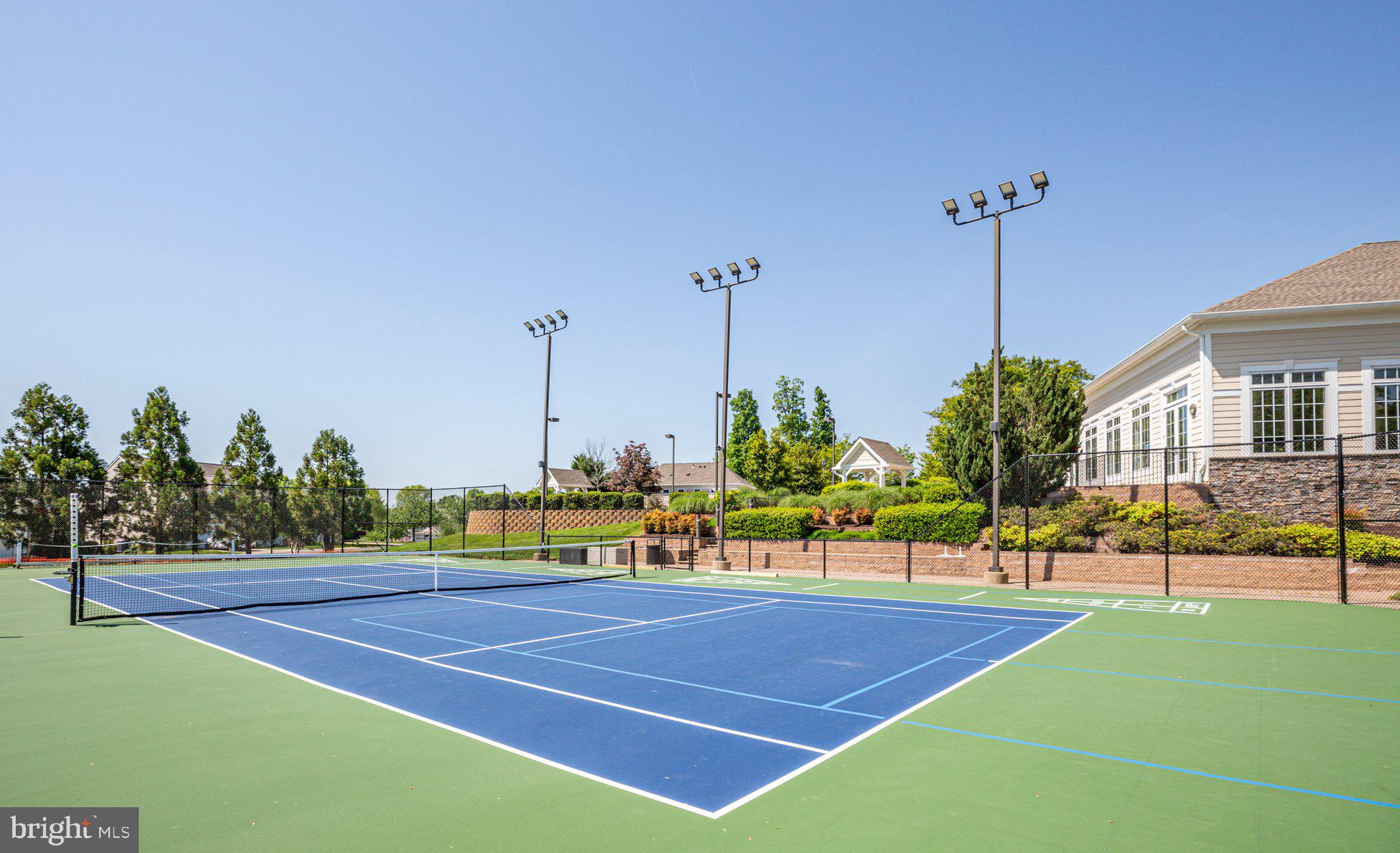 FALLS RUN - Residential