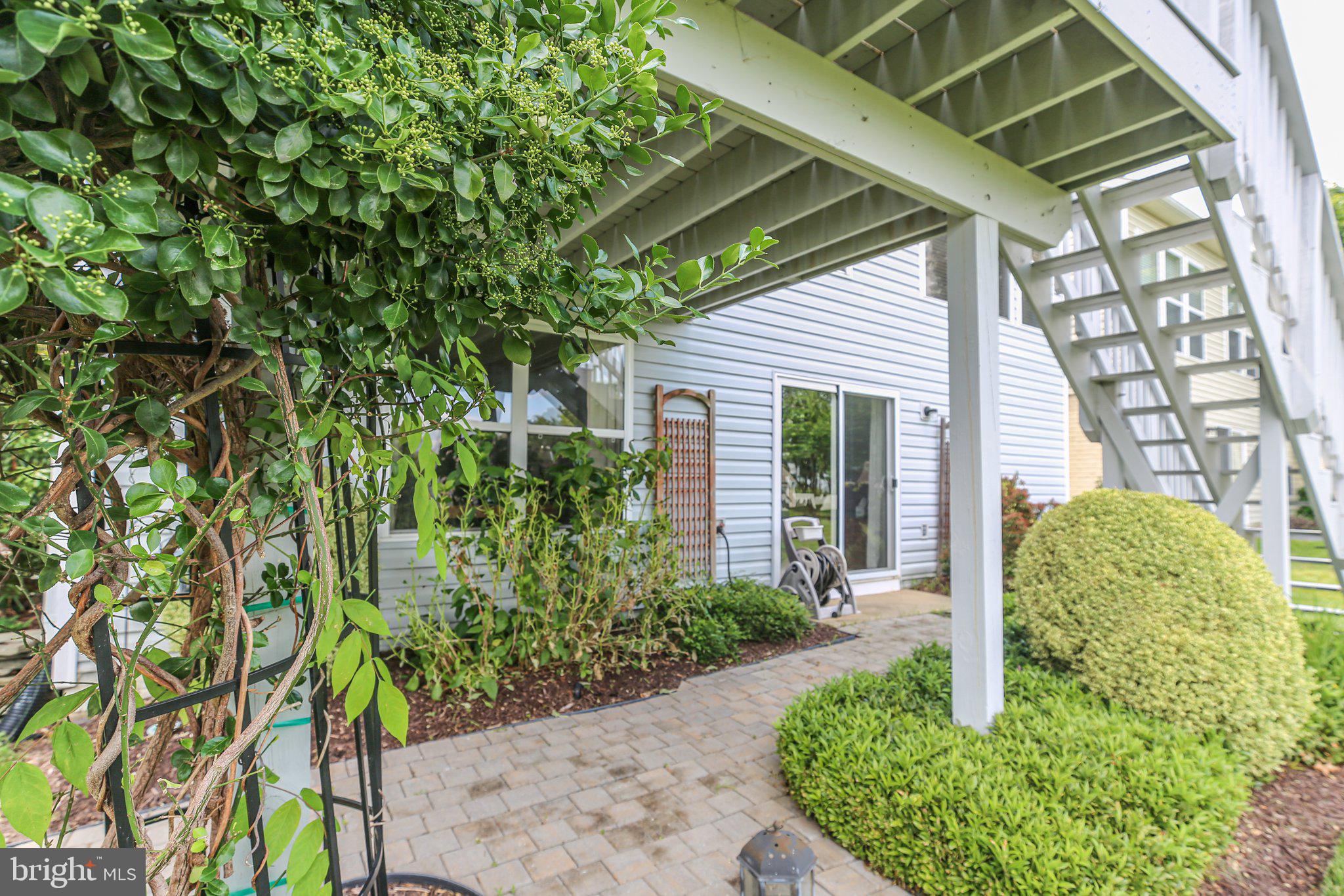 FALLS RUN - Residential