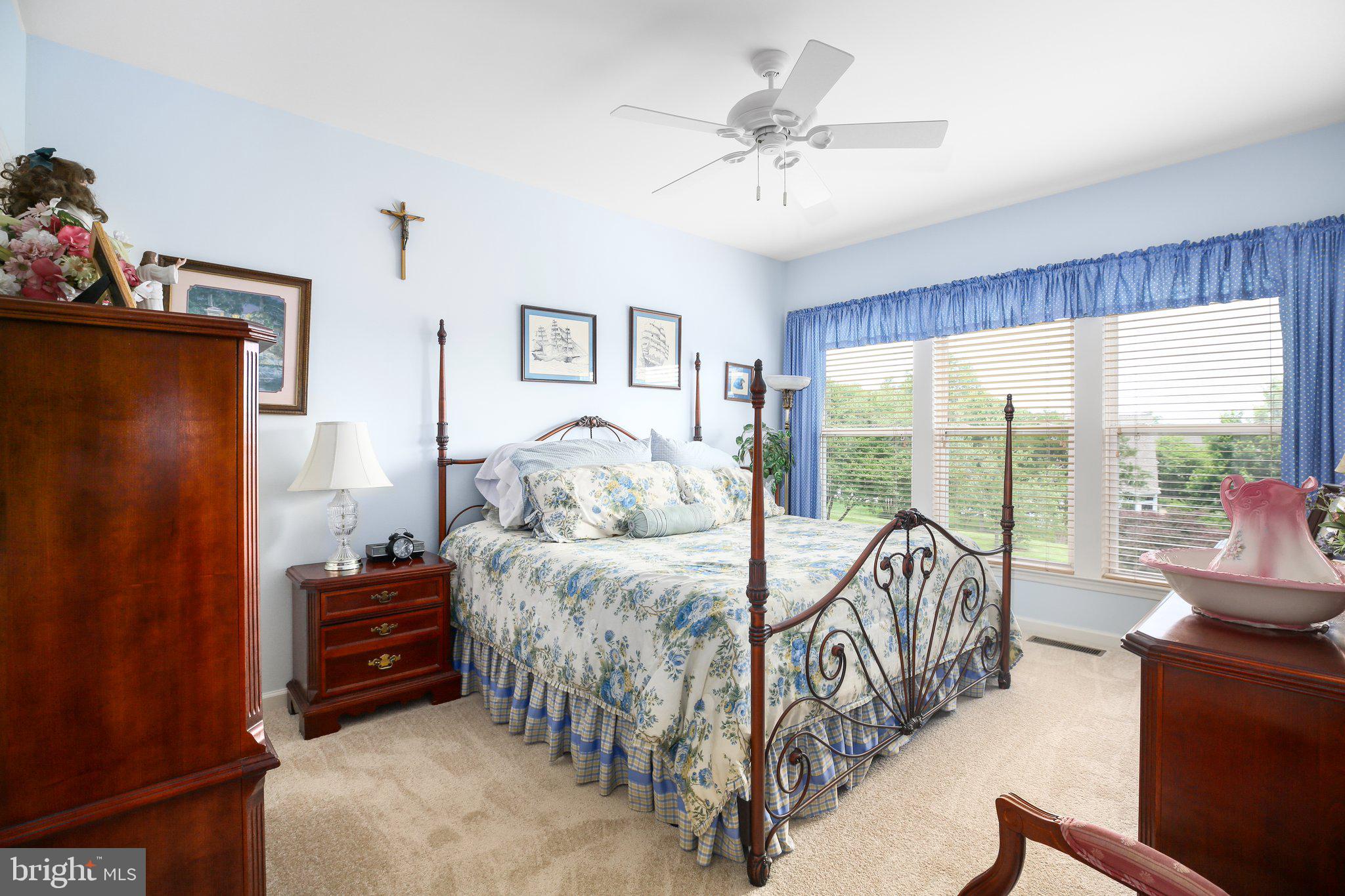 FALLS RUN - Residential