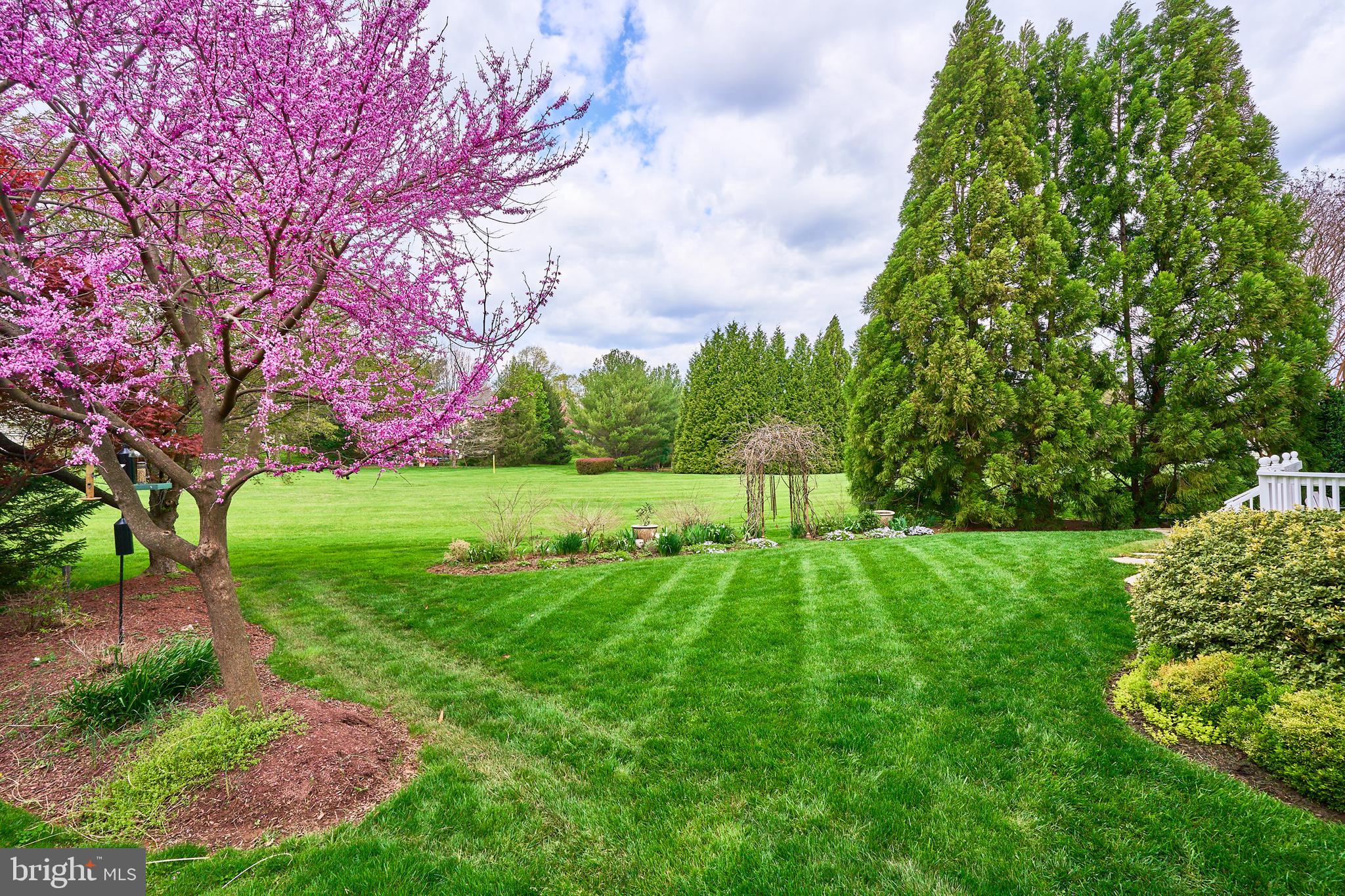 CRIPPENS CORNER - Residential