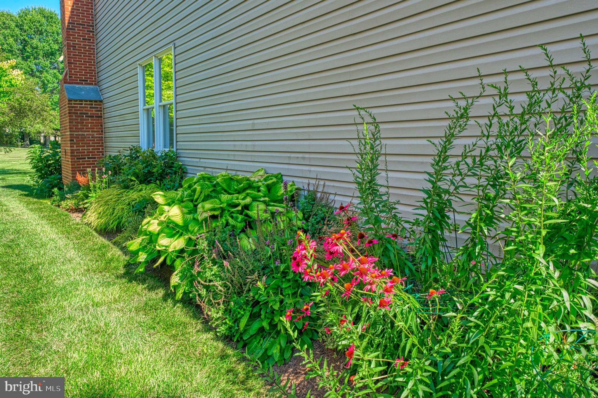 CRIPPENS CORNER - Residential