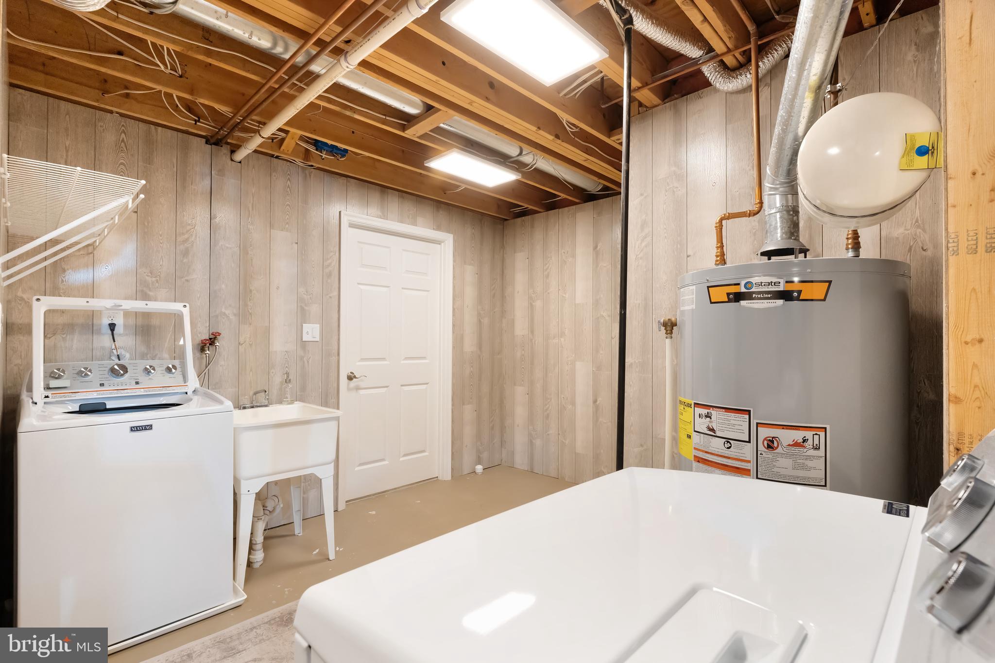 CRIPPENS CORNER - Residential