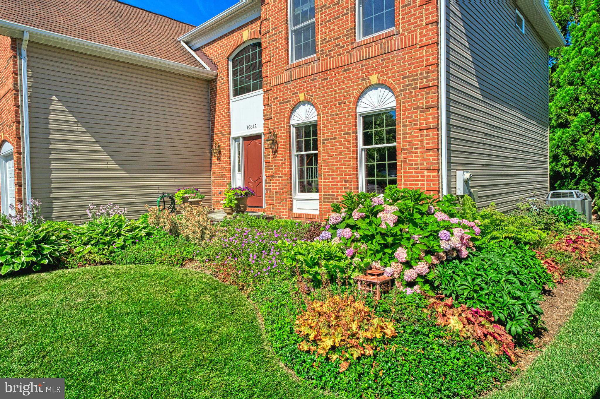 CRIPPENS CORNER - Residential