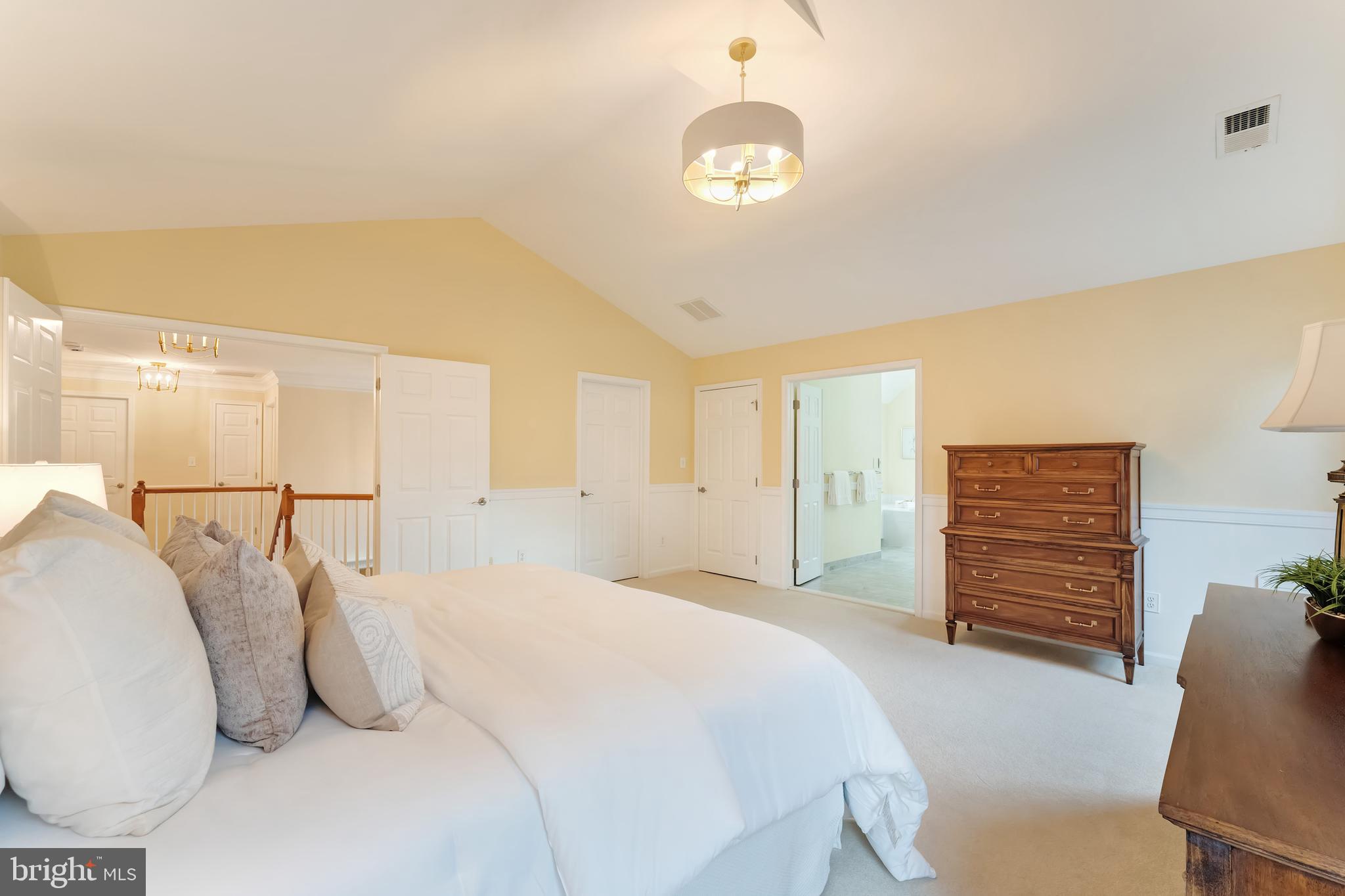 CRIPPENS CORNER - Residential