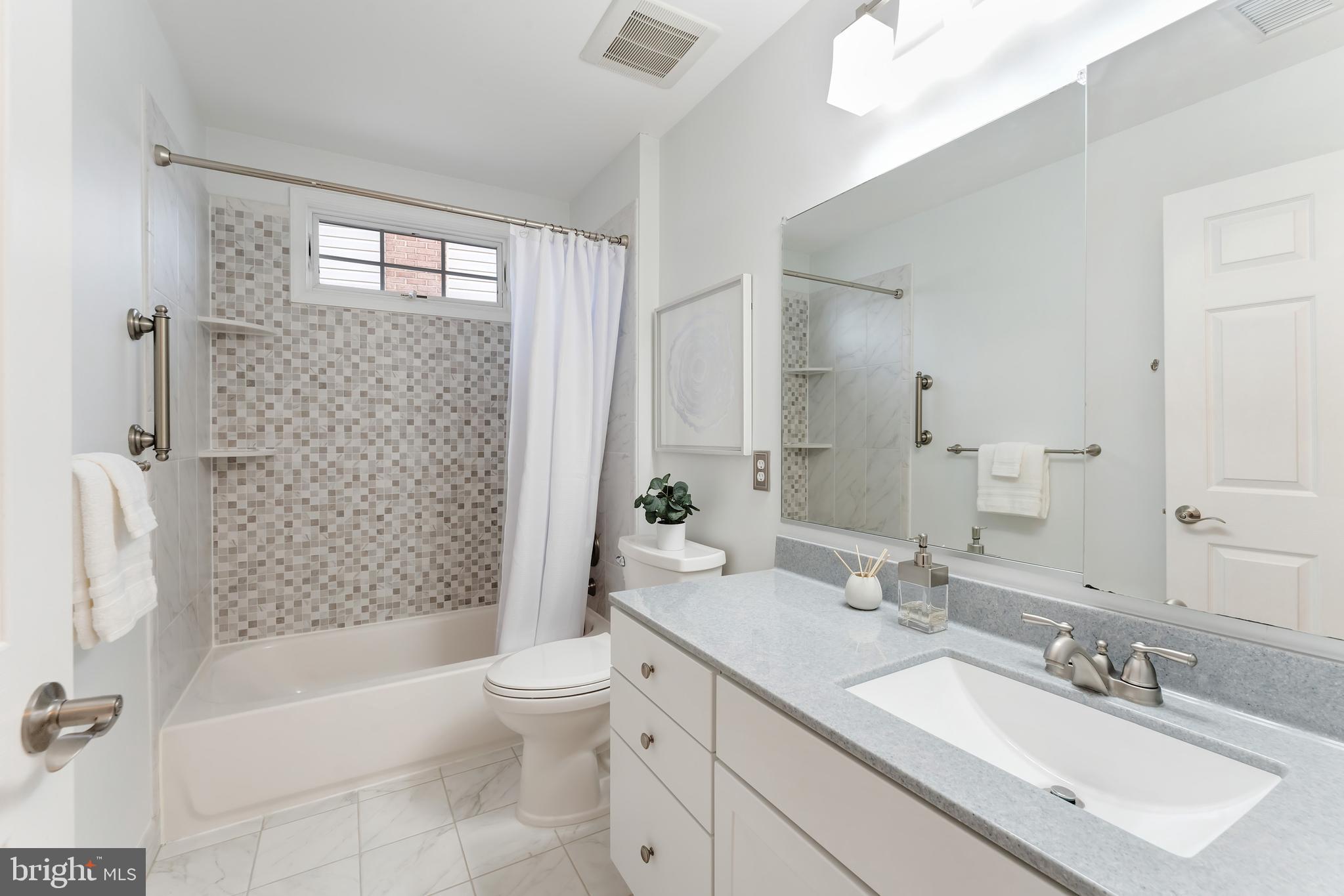 CRIPPENS CORNER - Residential