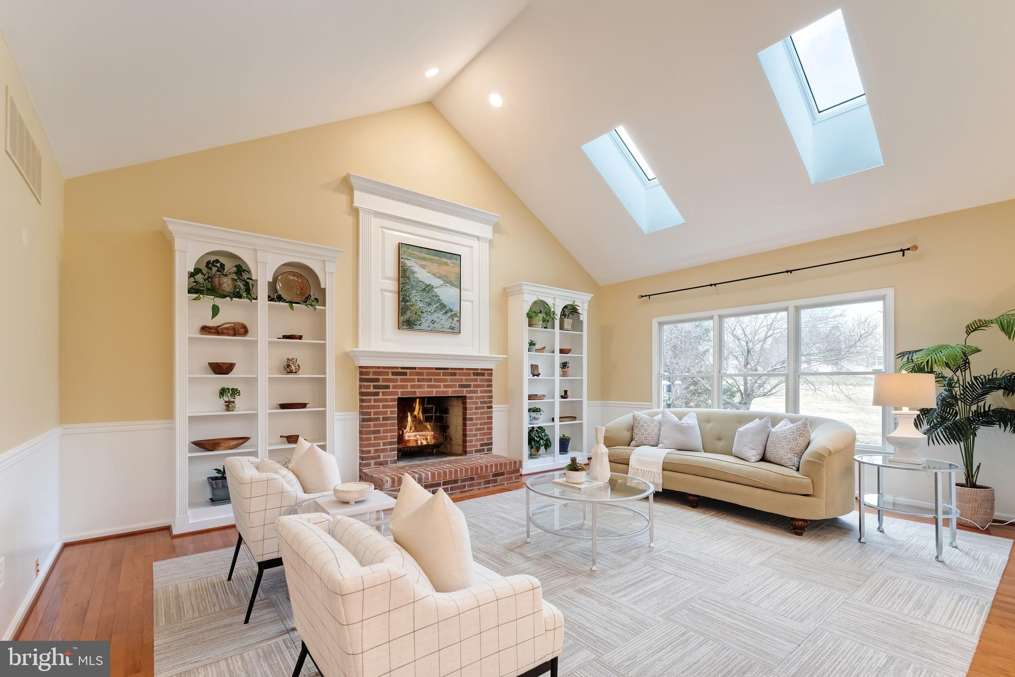 CRIPPENS CORNER - Residential