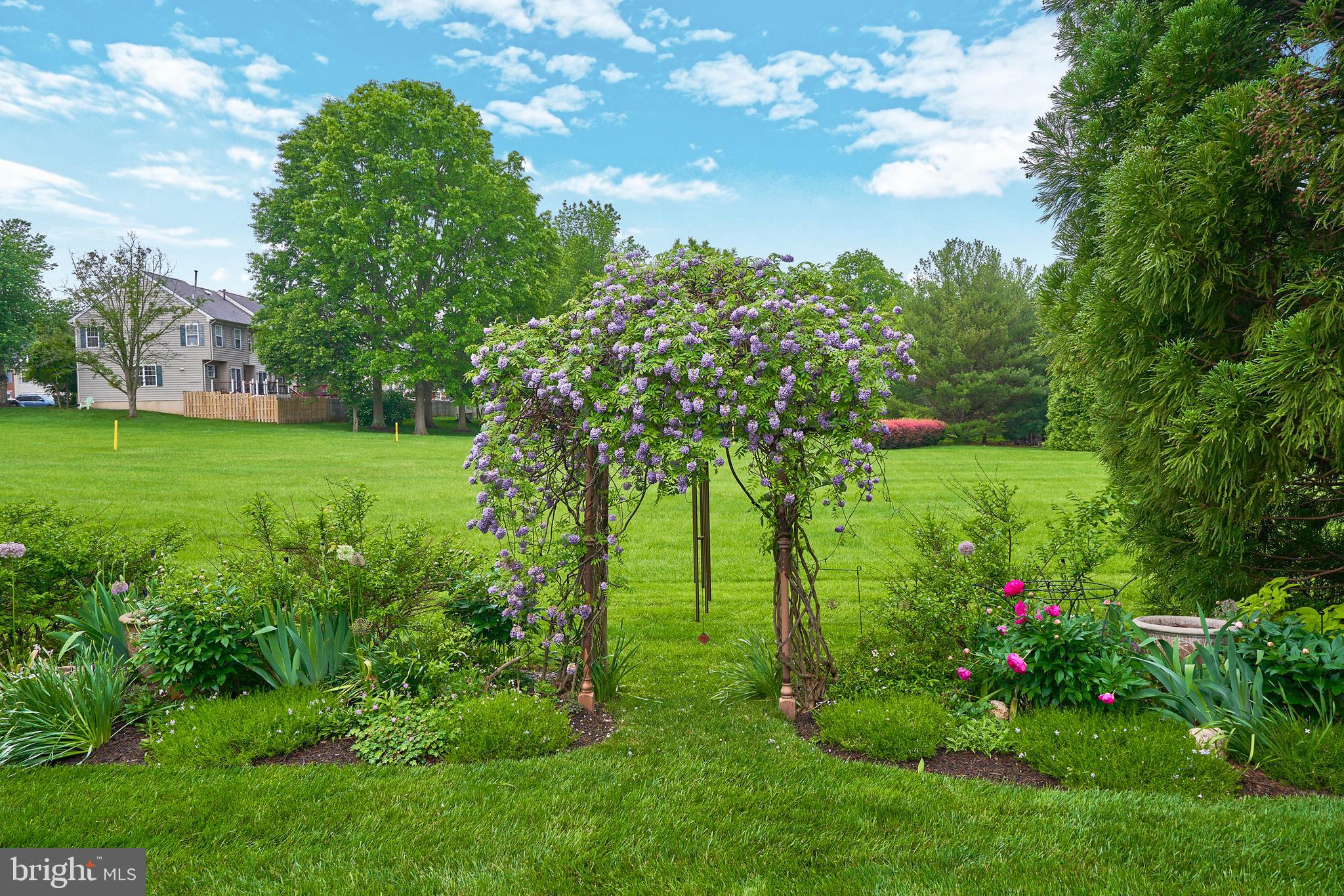 10812 CRIPPEN VALE COURT