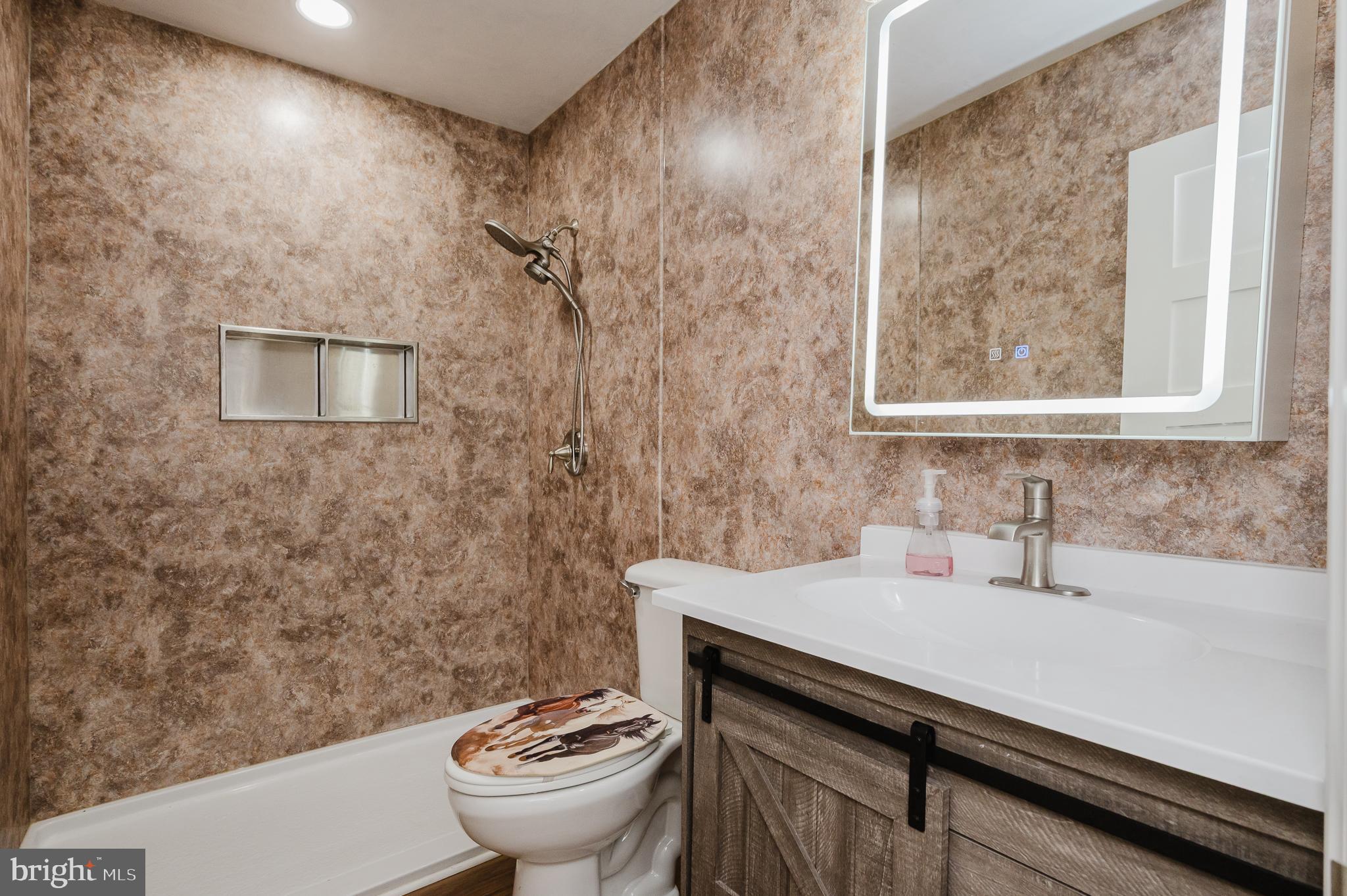 BAYBROOK - Residential