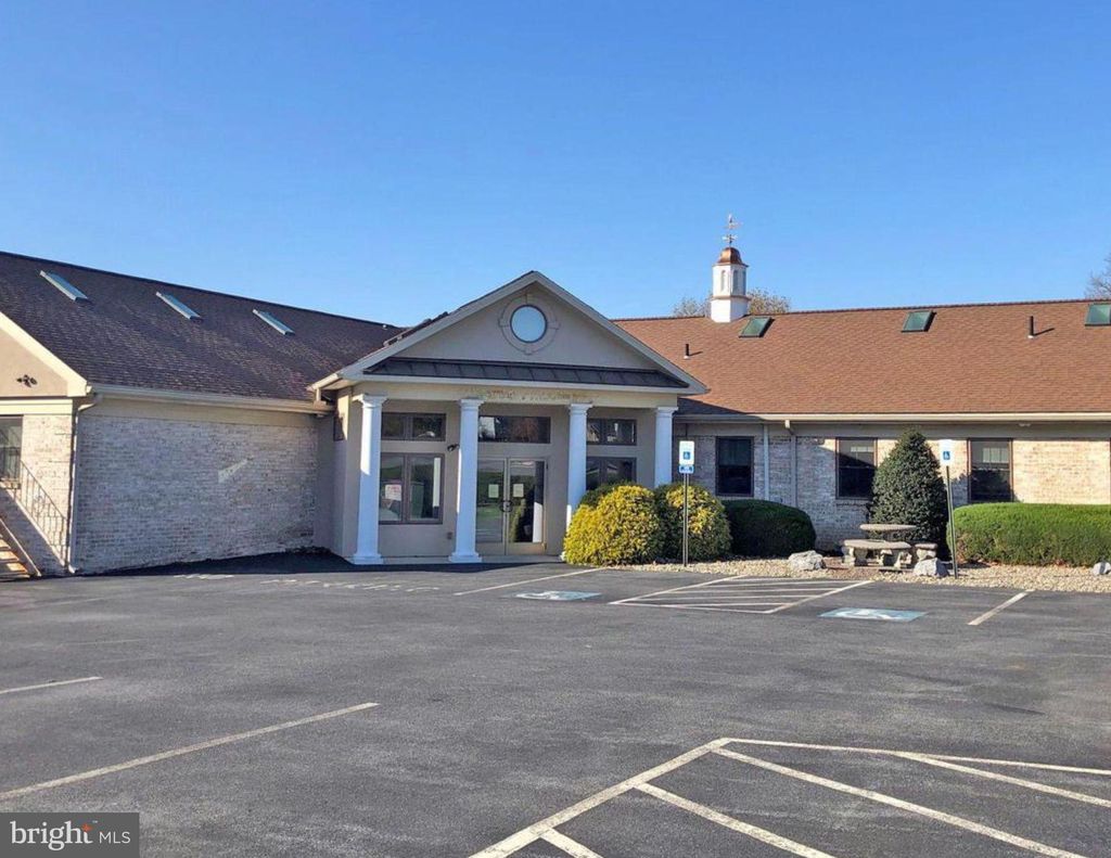 Photo of 700 Eden Road #A, LANCASTER, PA 17601 (MLS # PALA2070440)