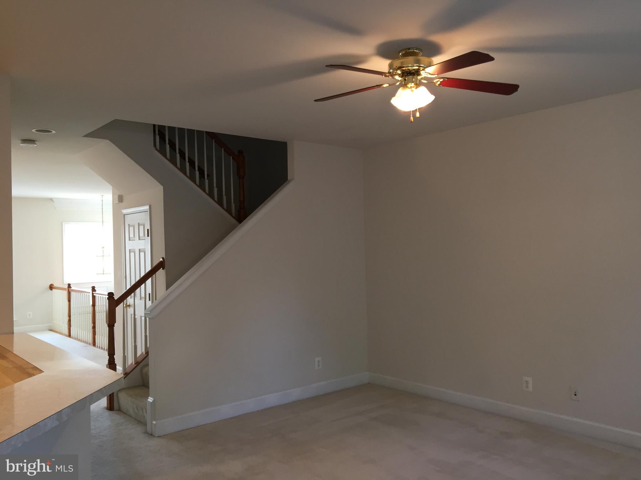 LAUREL RIDGE CROSSING - Residential Lease