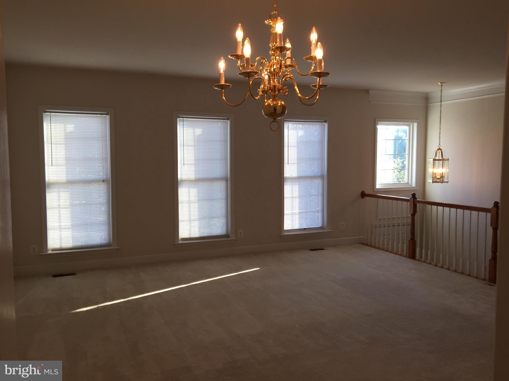 LAUREL RIDGE CROSSING - Residential Lease