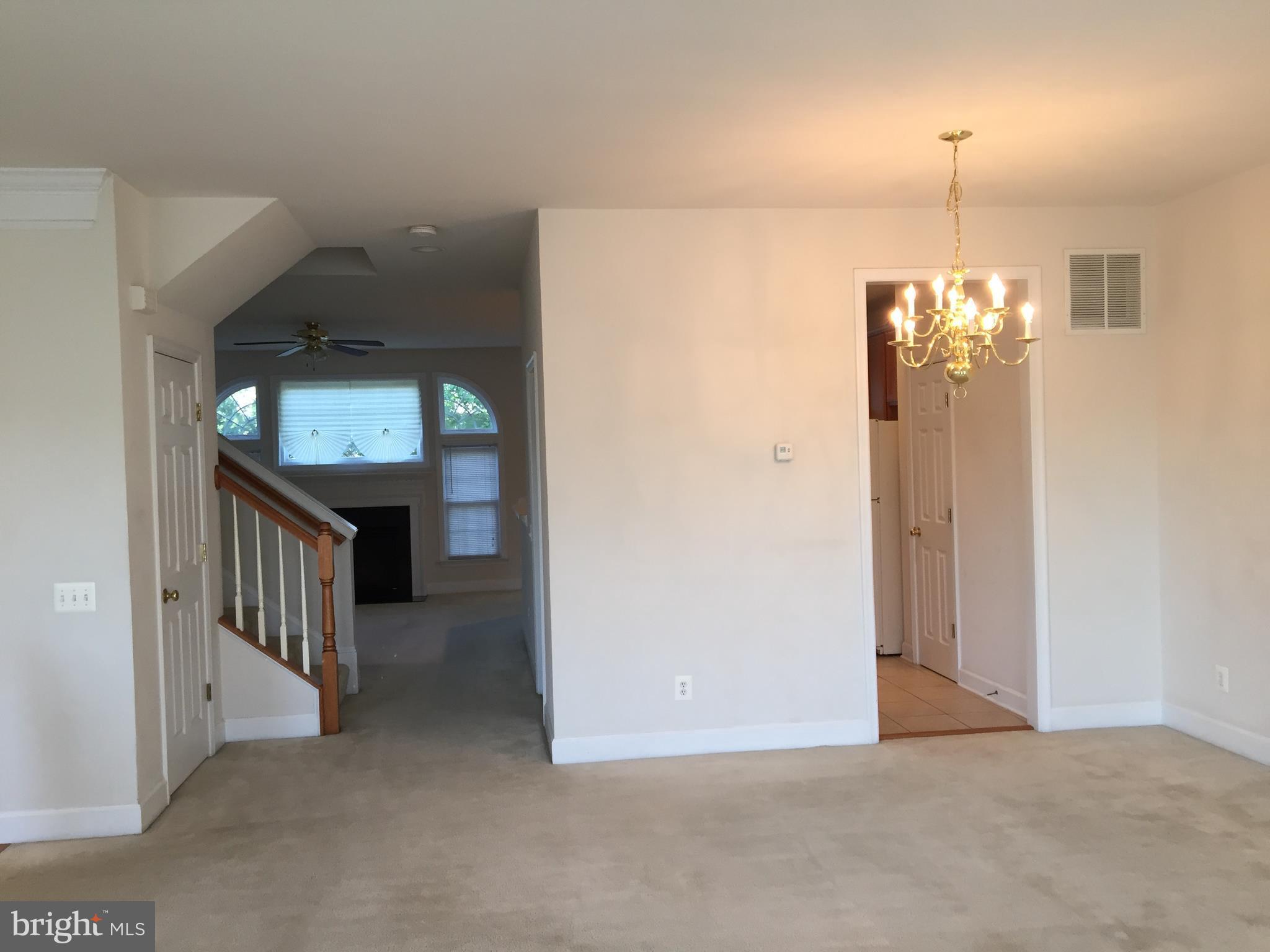 LAUREL RIDGE CROSSING - Residential Lease