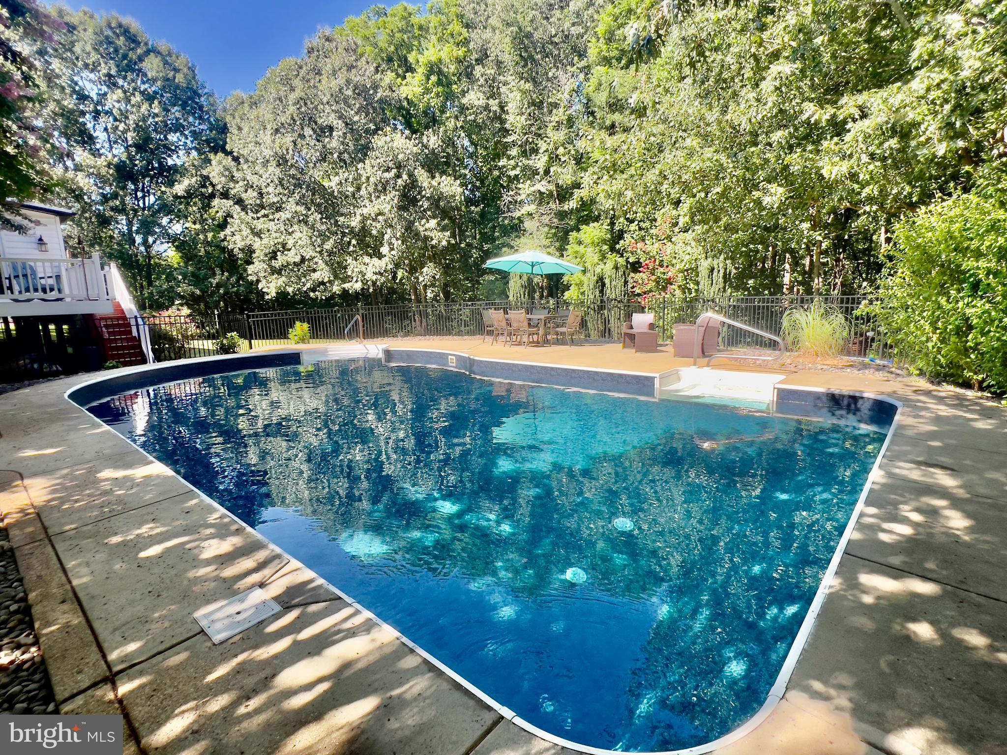 HARDSHIP PLANTATION - Residential