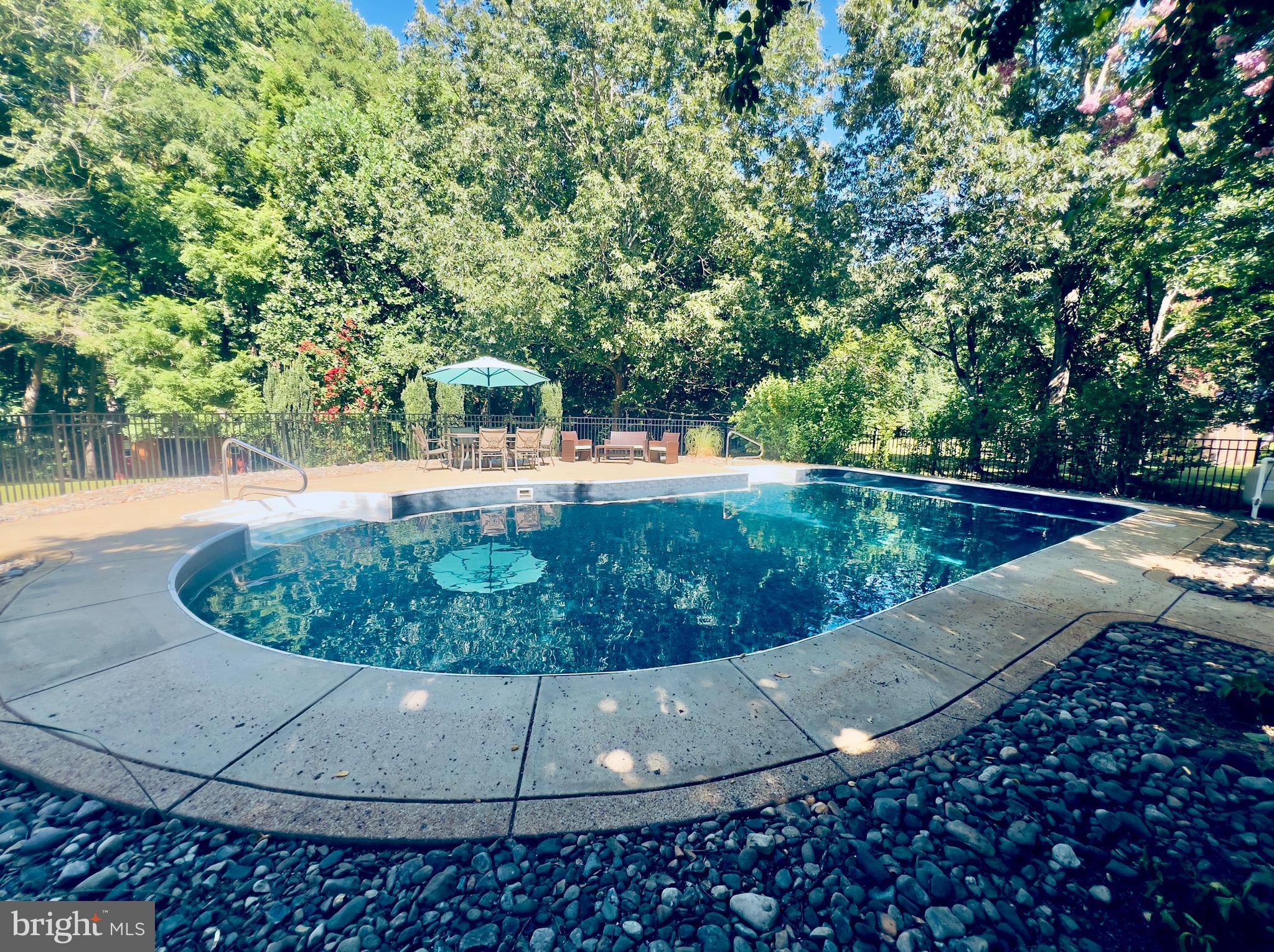 HARDSHIP PLANTATION - Residential