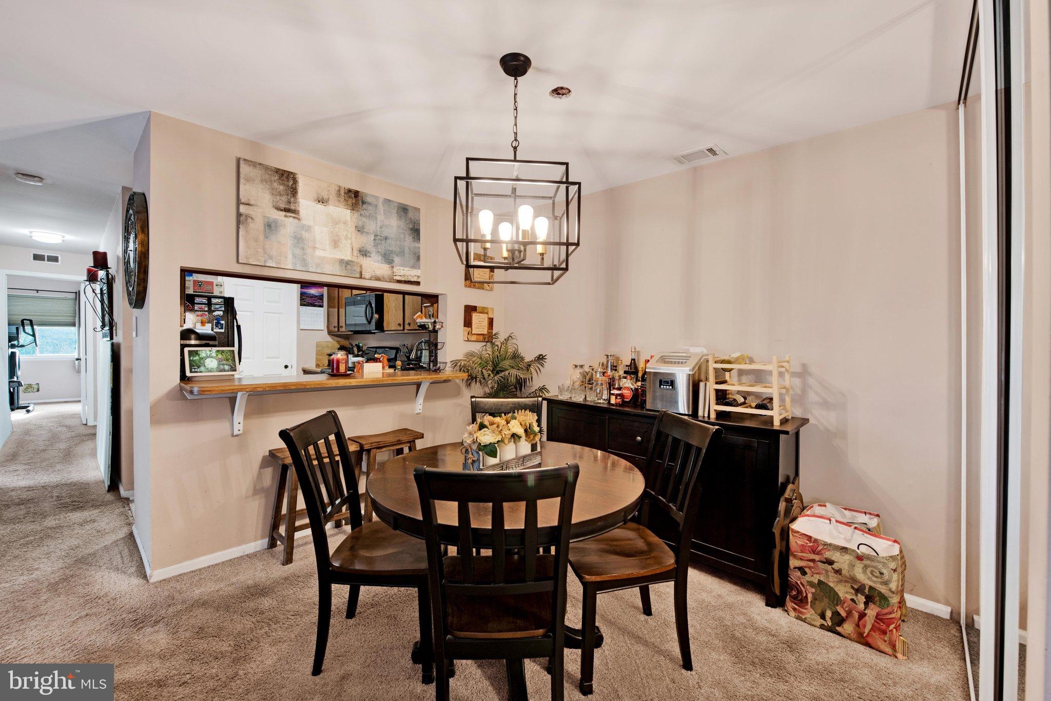1004 DOGWOOD COURT