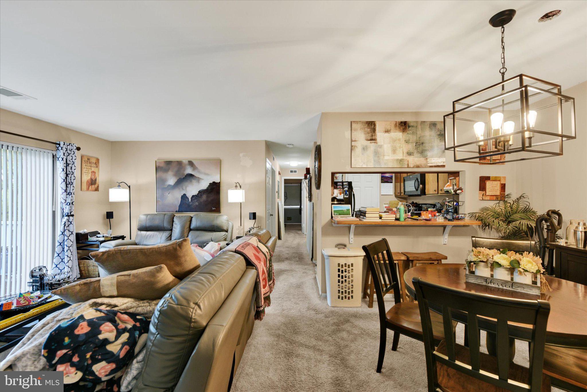 1004 DOGWOOD COURT