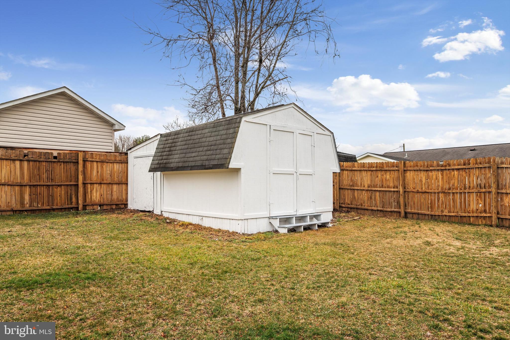 WESTLU MEADOWS - Residential