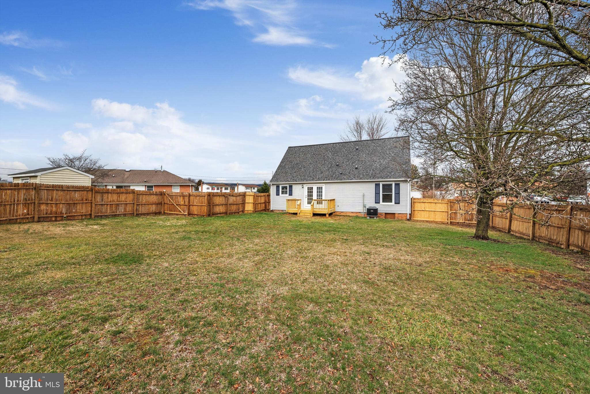 WESTLU MEADOWS - Residential