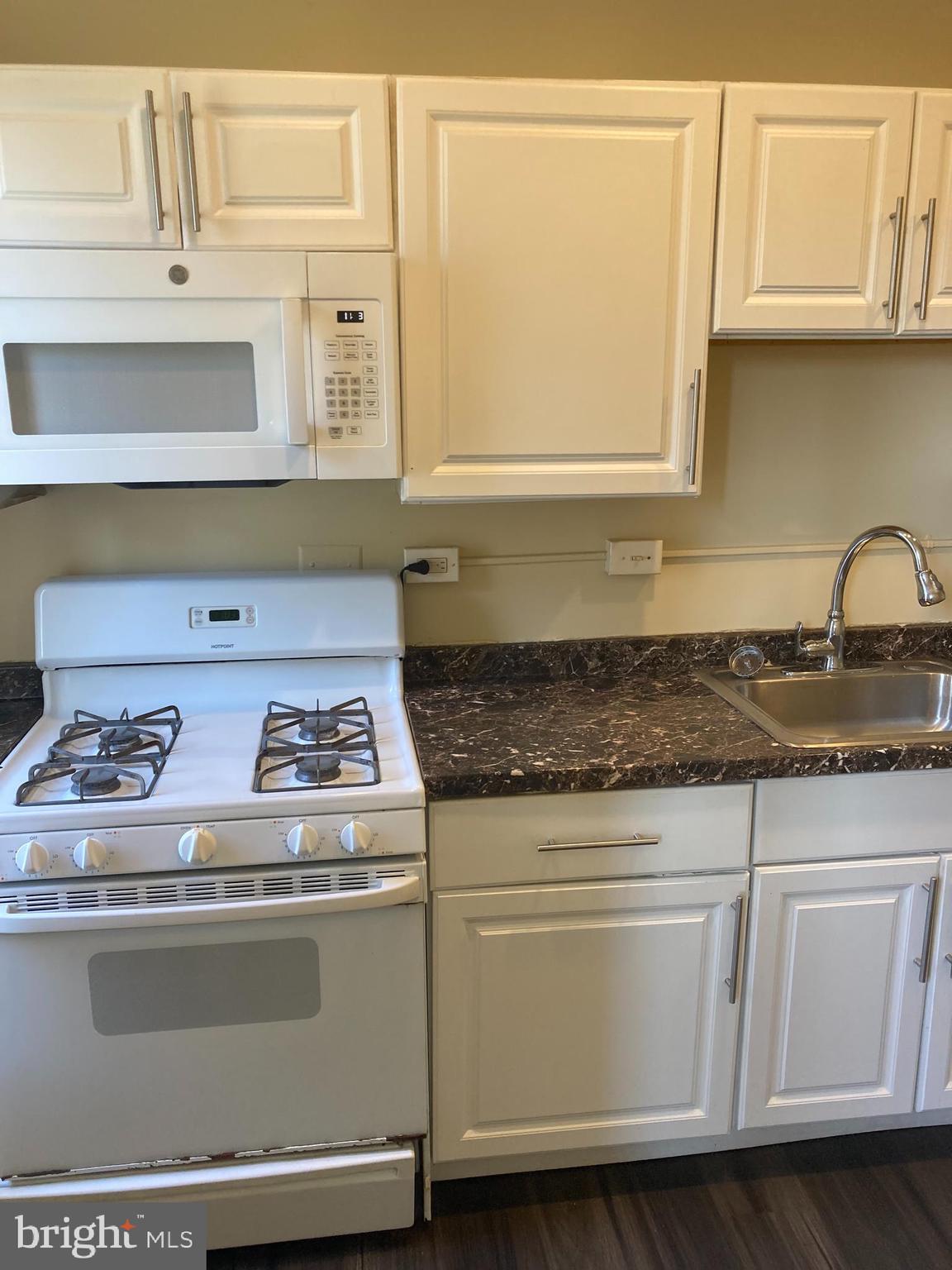 PHILADELPHIA - Residential Lease