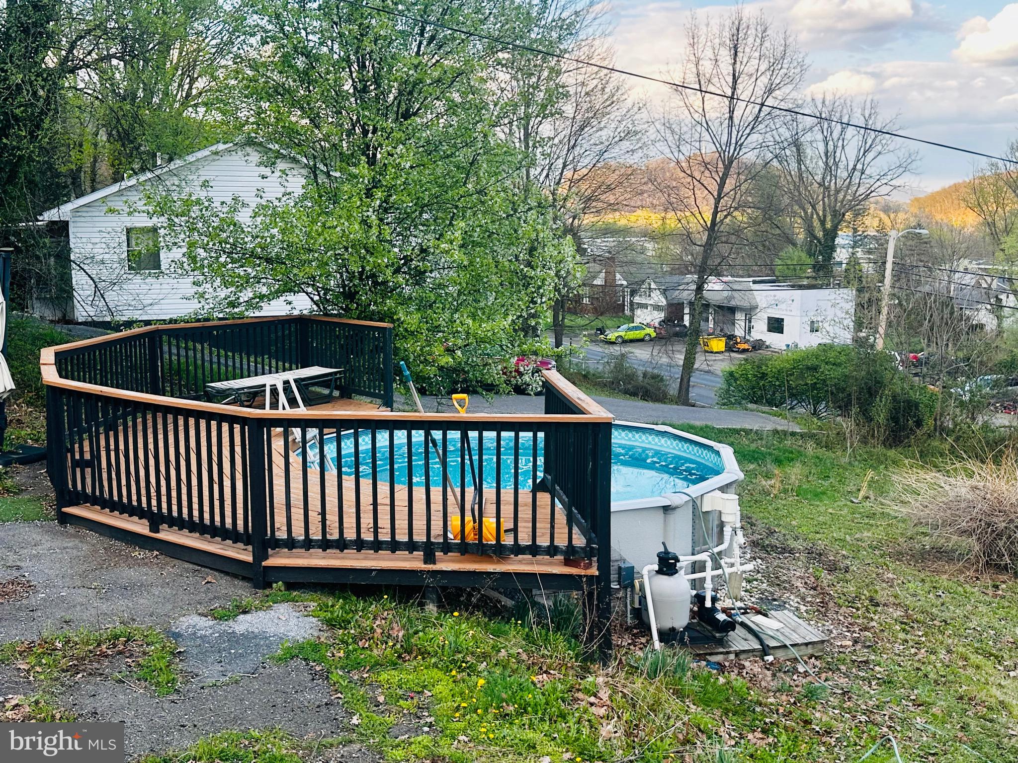 BOWLING GREEN - Residential