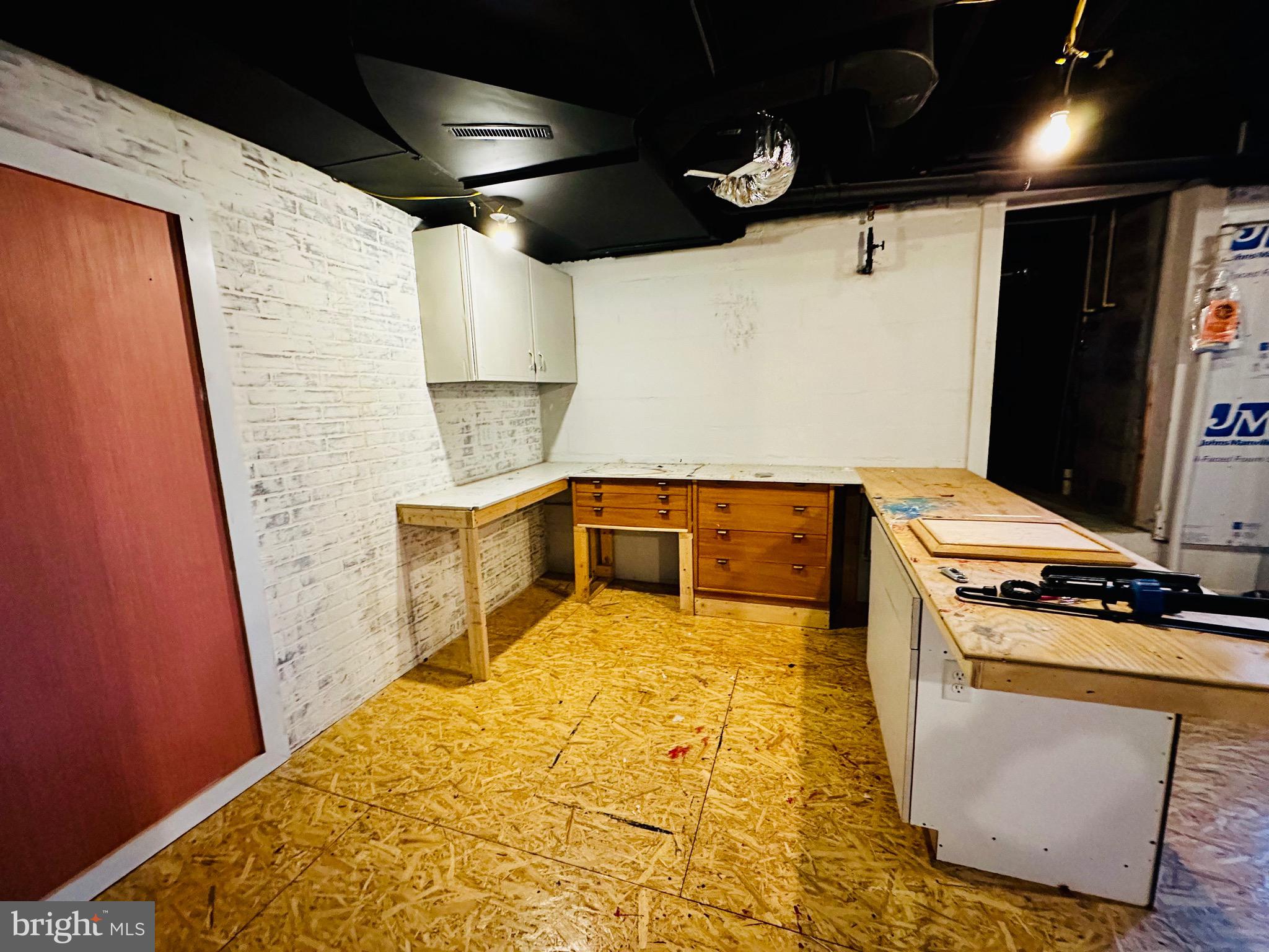 BOWLING GREEN - Residential