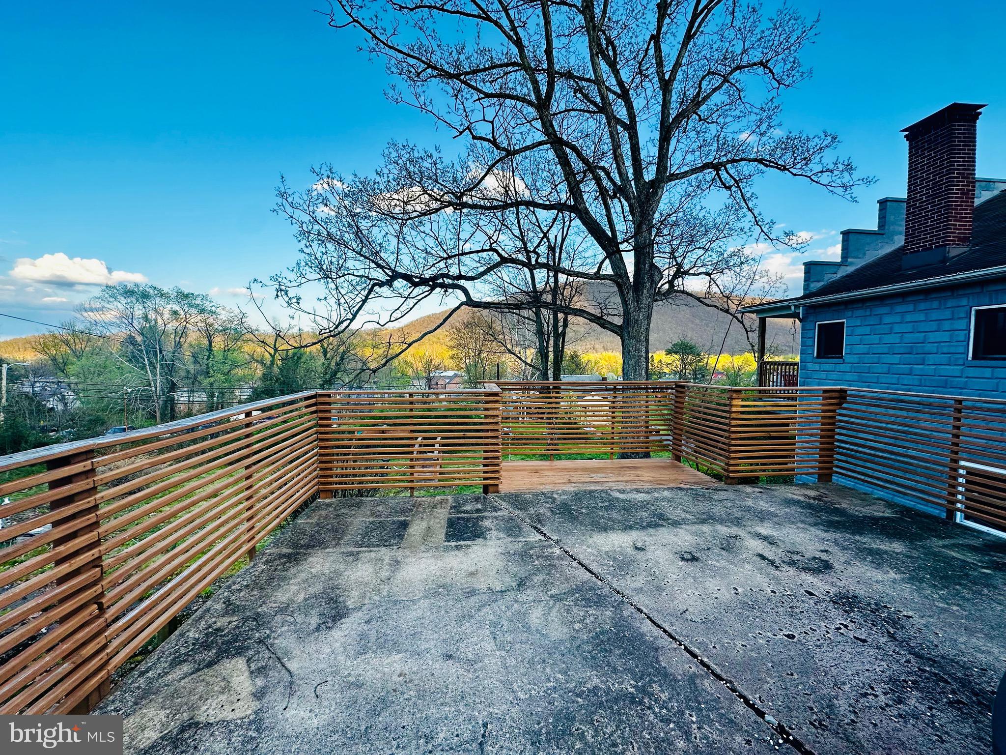 BOWLING GREEN - Residential