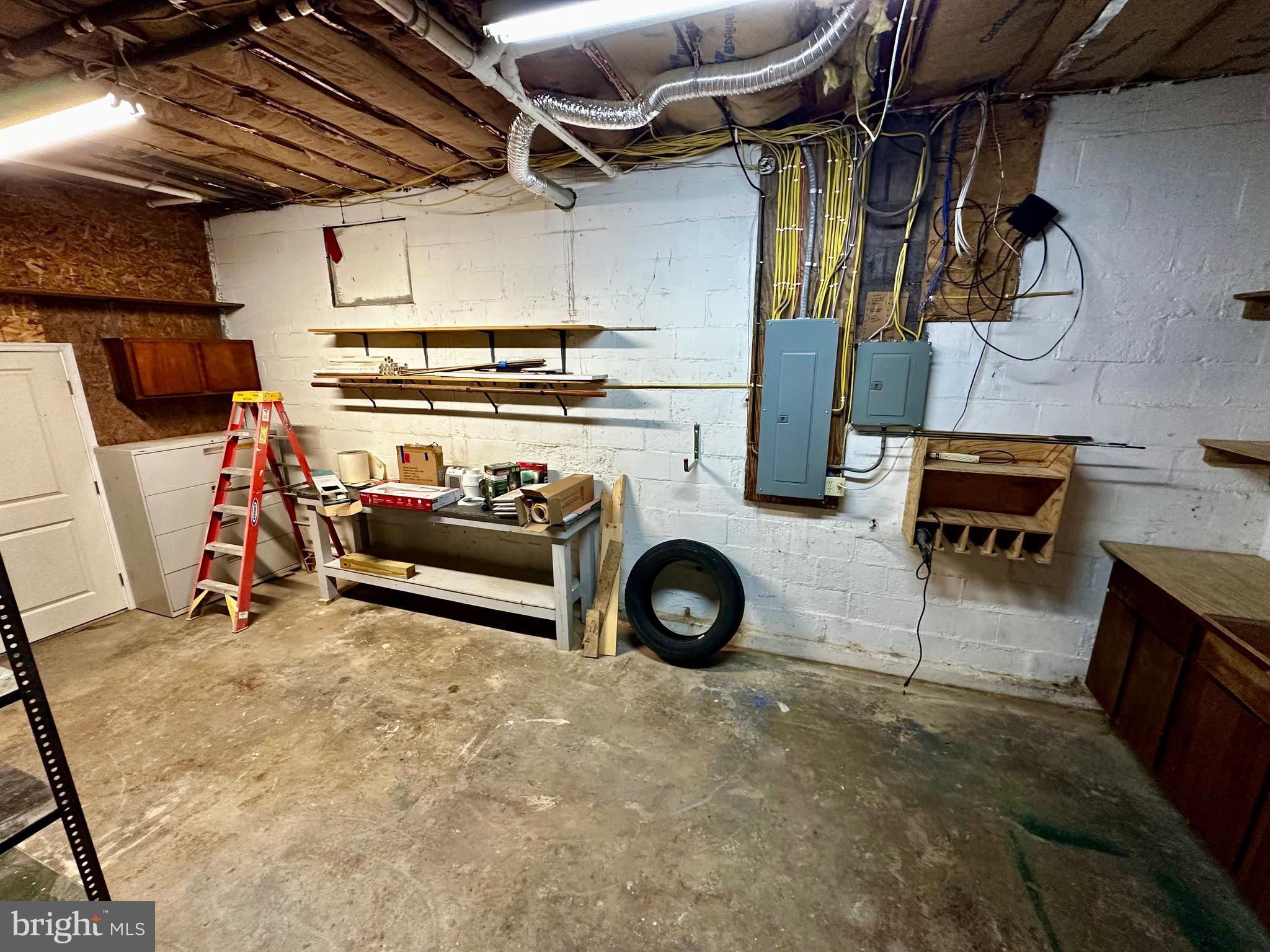 BOWLING GREEN - Residential