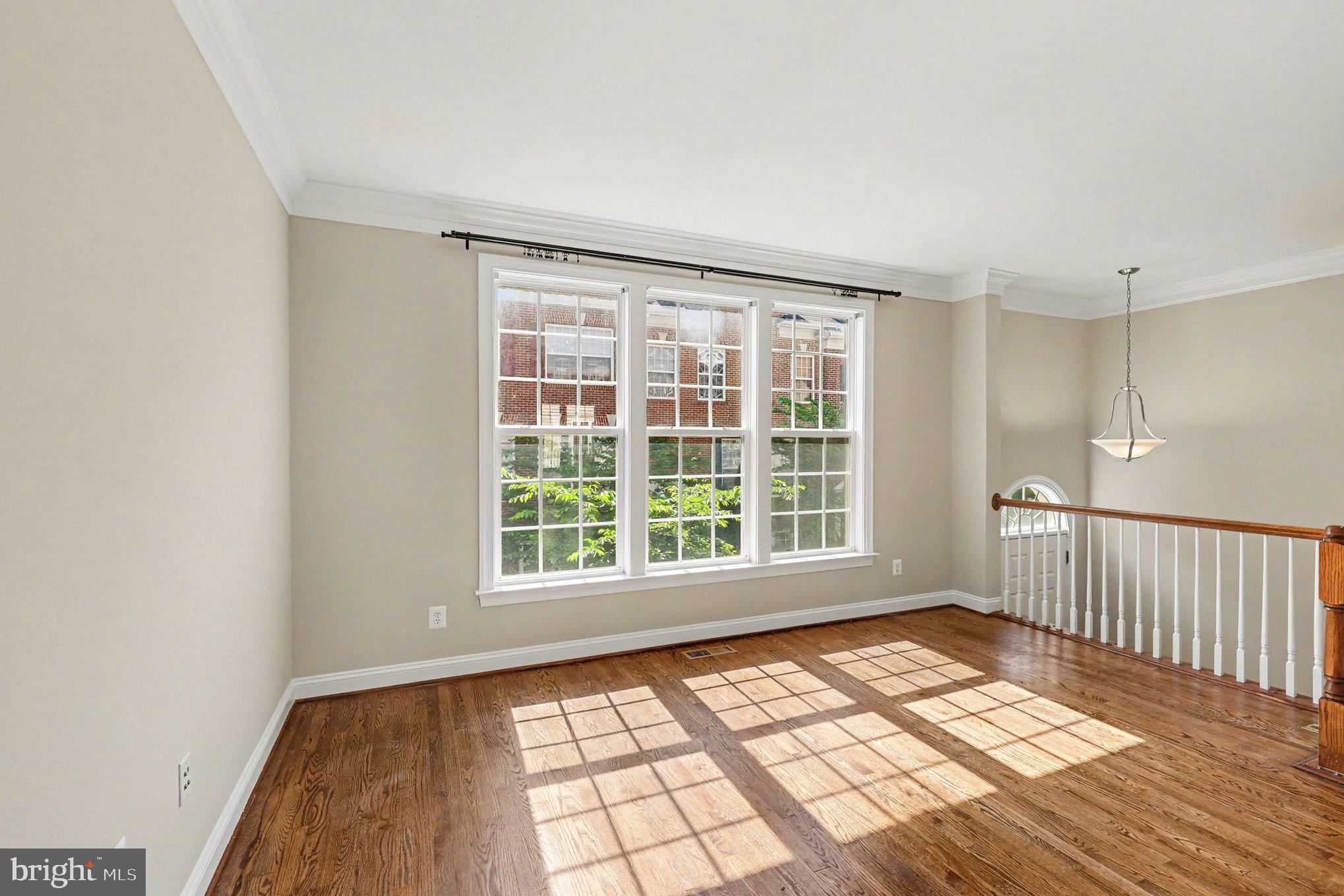 THE RESERVE AT TYSONS CORNER - Residential
