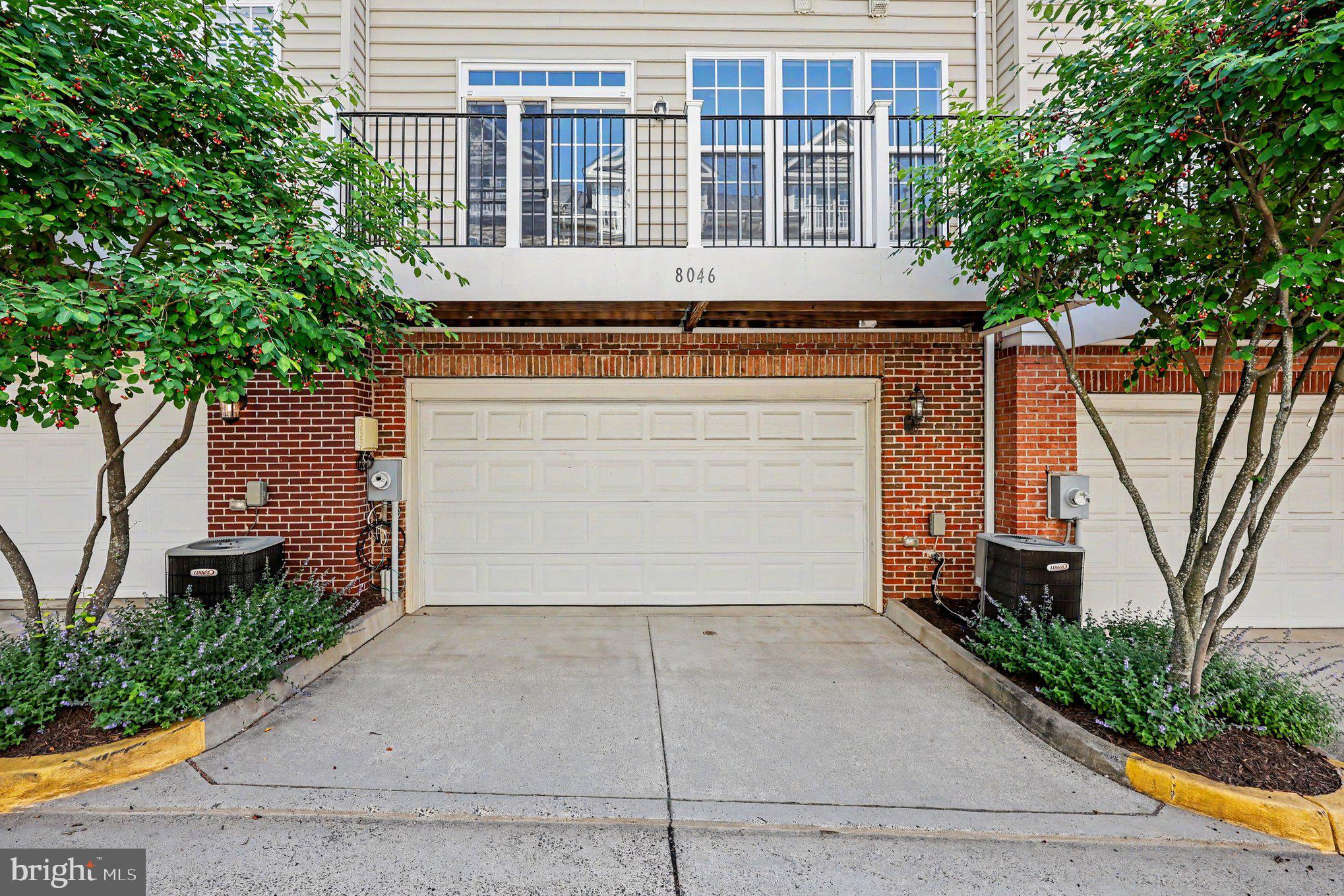 THE RESERVE AT TYSONS CORNER - Residential