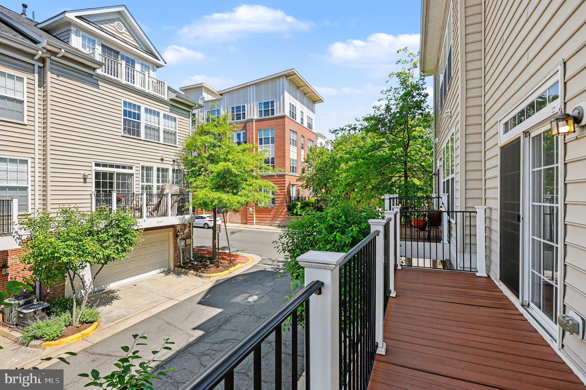 THE RESERVE AT TYSONS CORNER - Residential