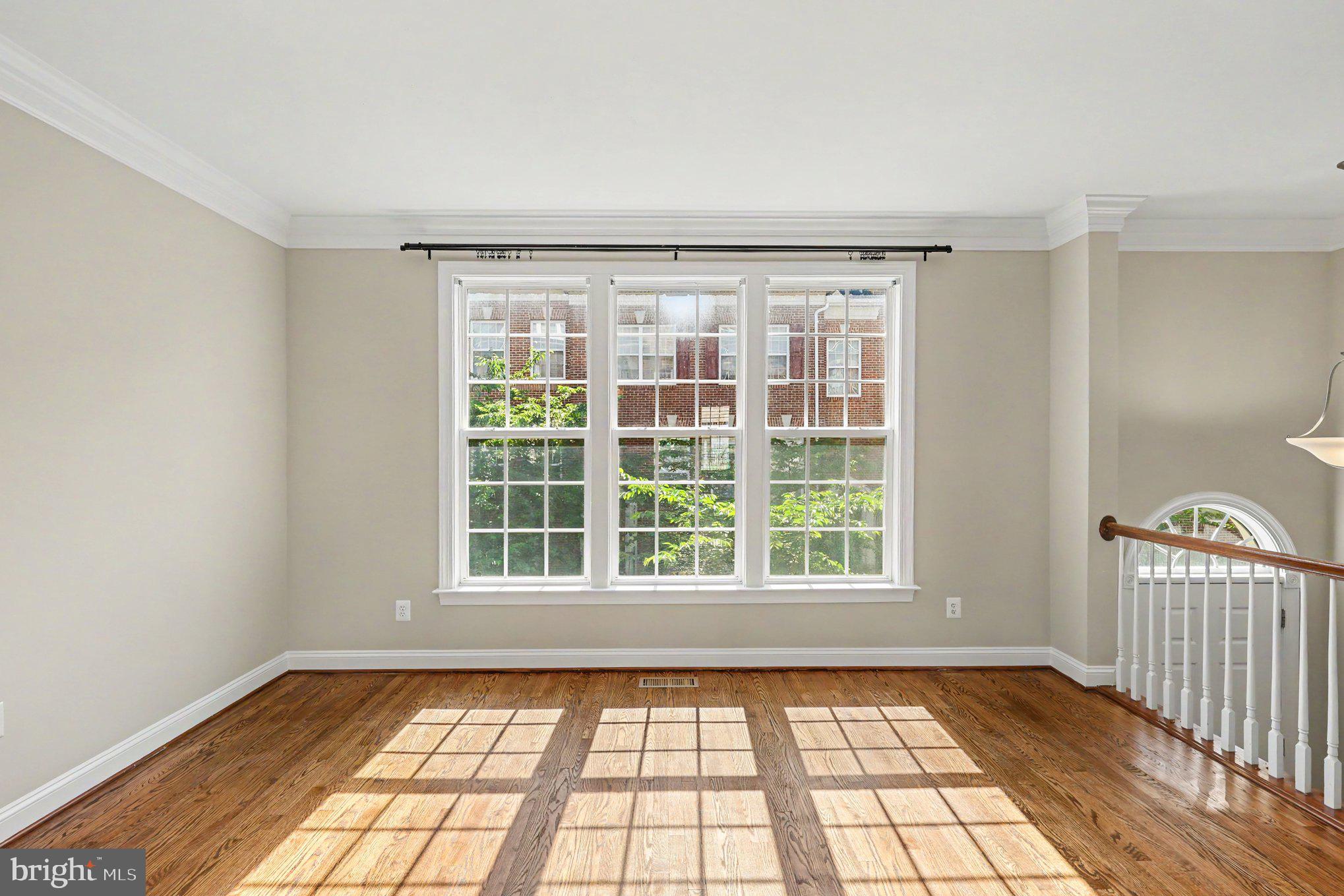 THE RESERVE AT TYSONS CORNER - Residential