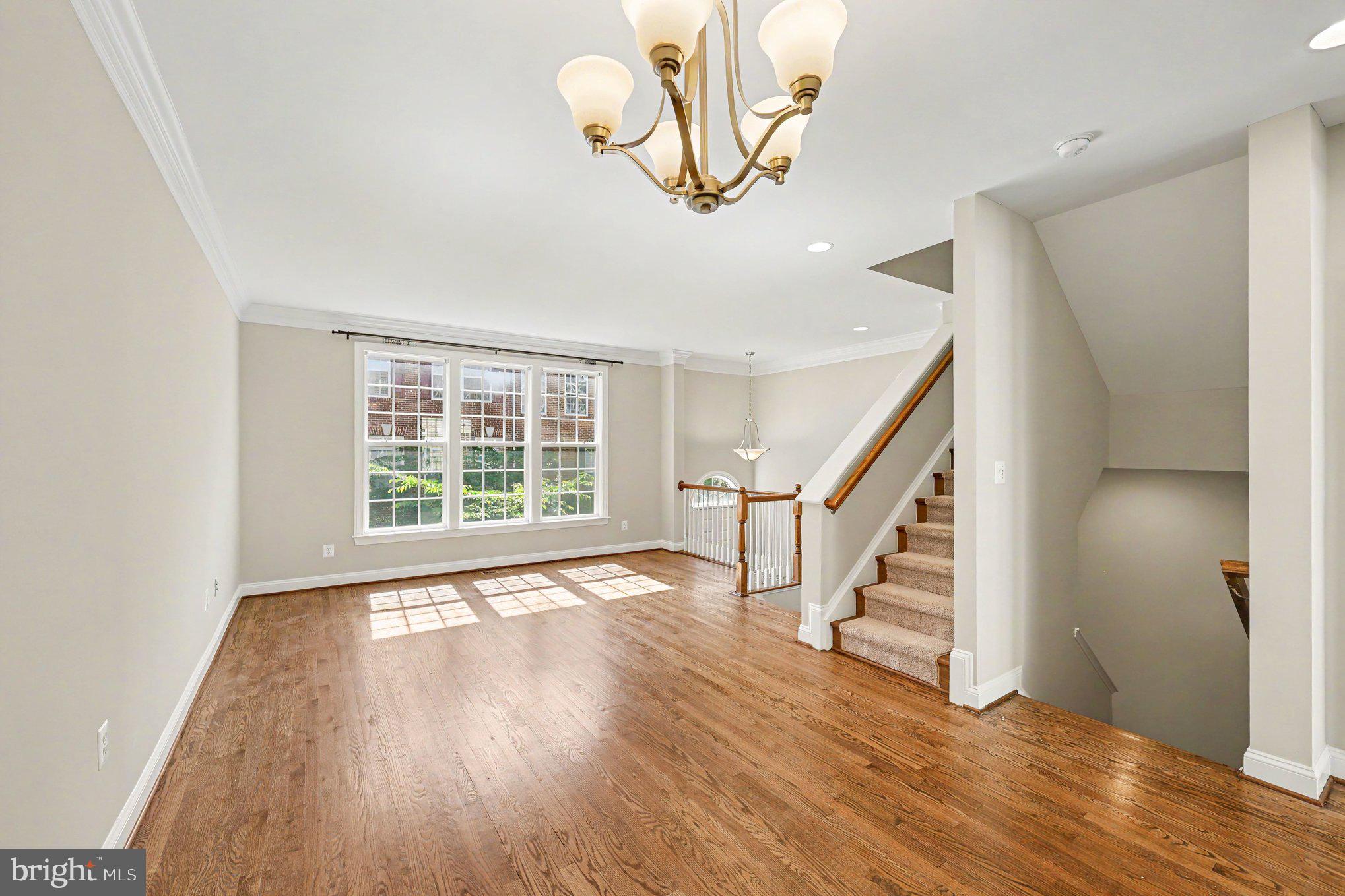 THE RESERVE AT TYSONS CORNER - Residential