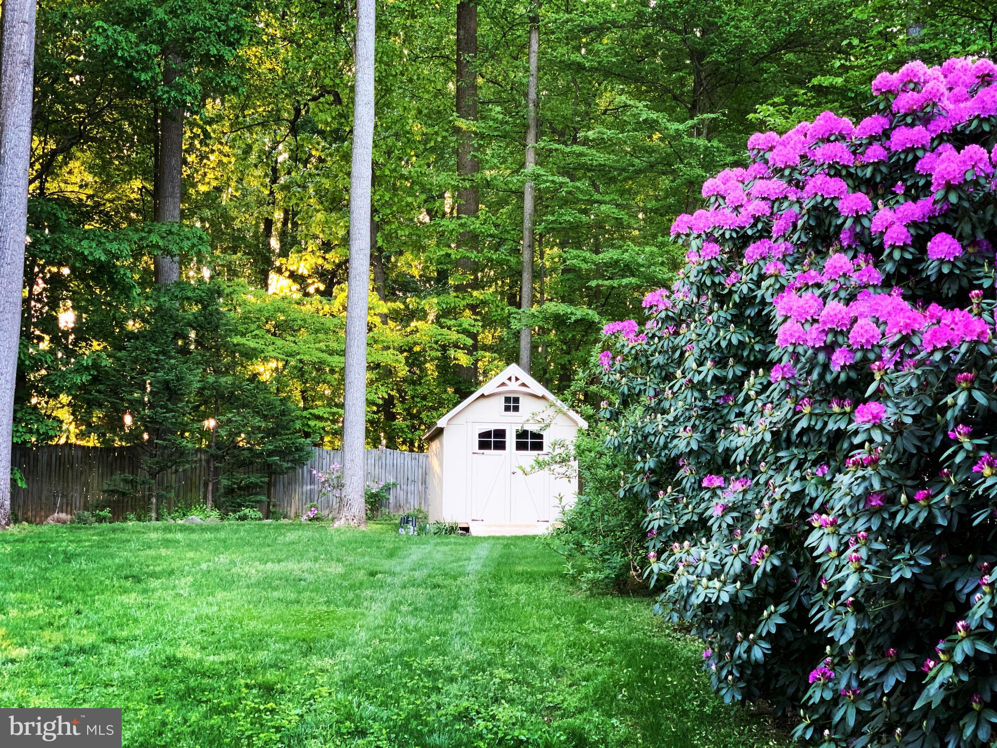 BURLEIGH MANOR - Residential