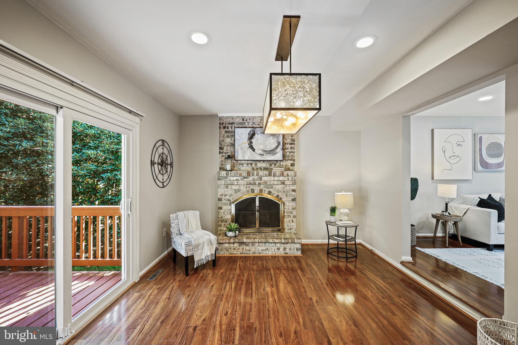 BURLEIGH MANOR - Residential