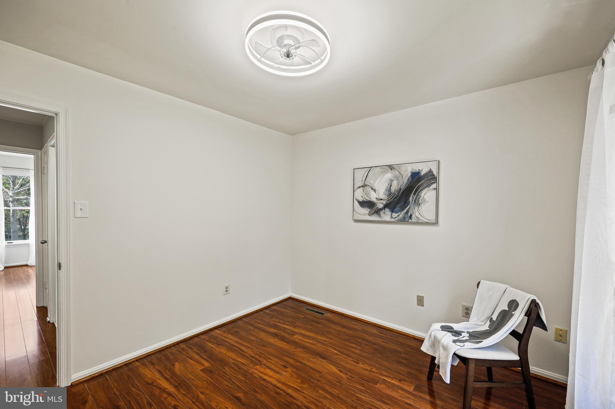 BURLEIGH MANOR - Residential