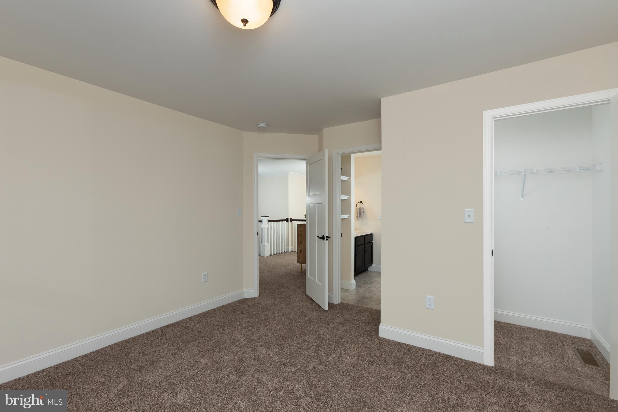 WILSHIRE ESTATES - Residential