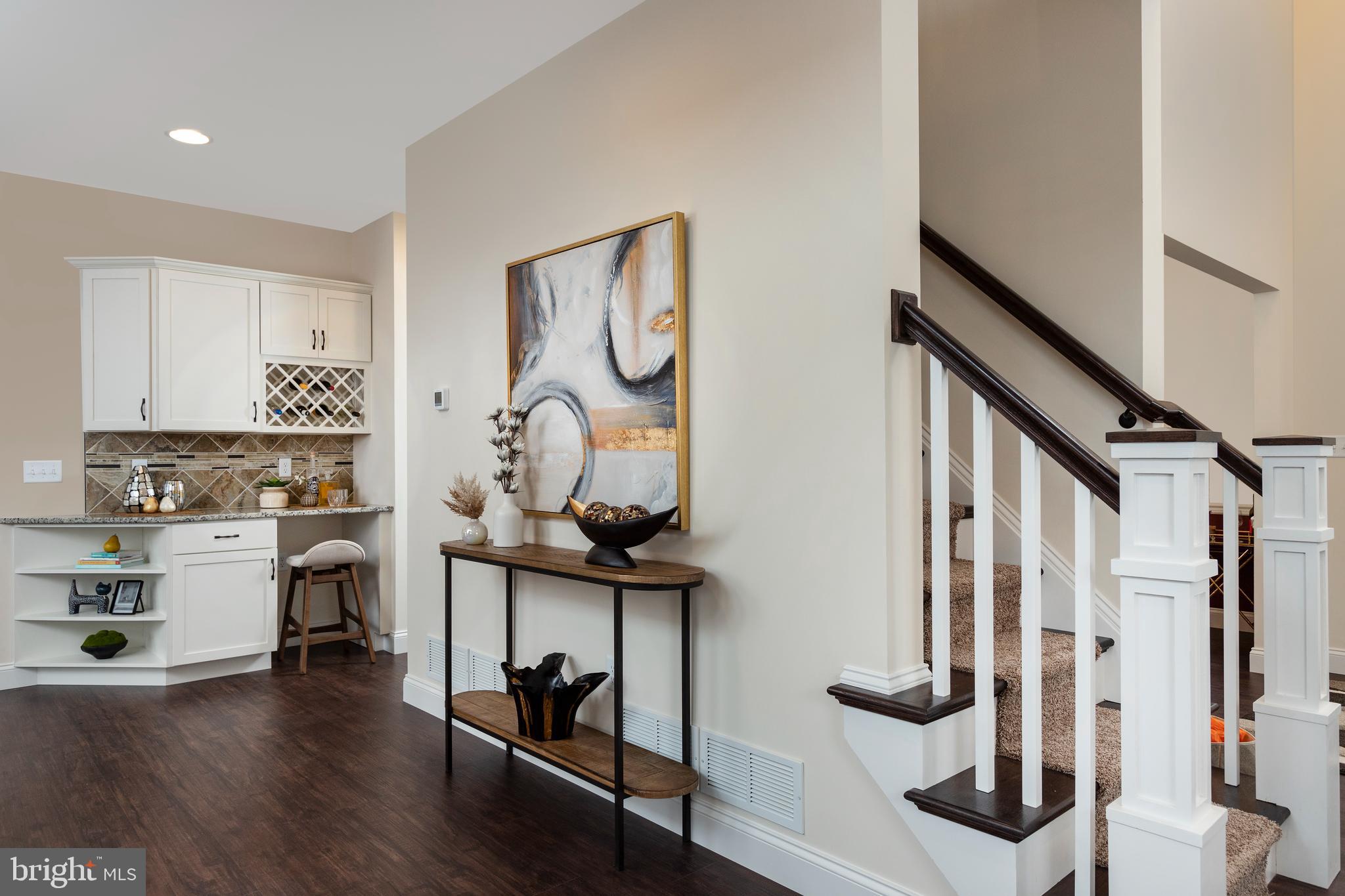 WILSHIRE ESTATES - Residential