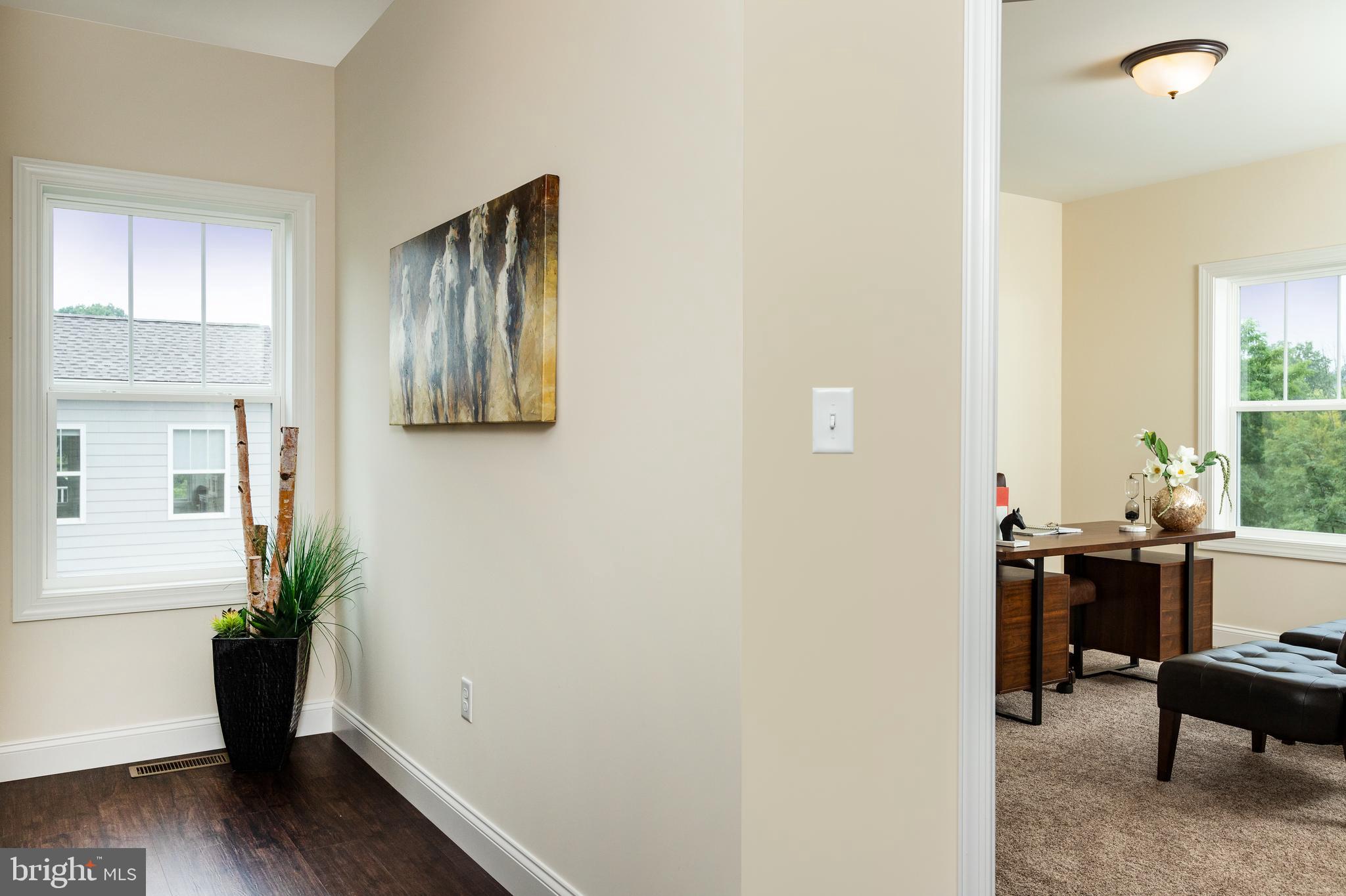 WILSHIRE ESTATES - Residential