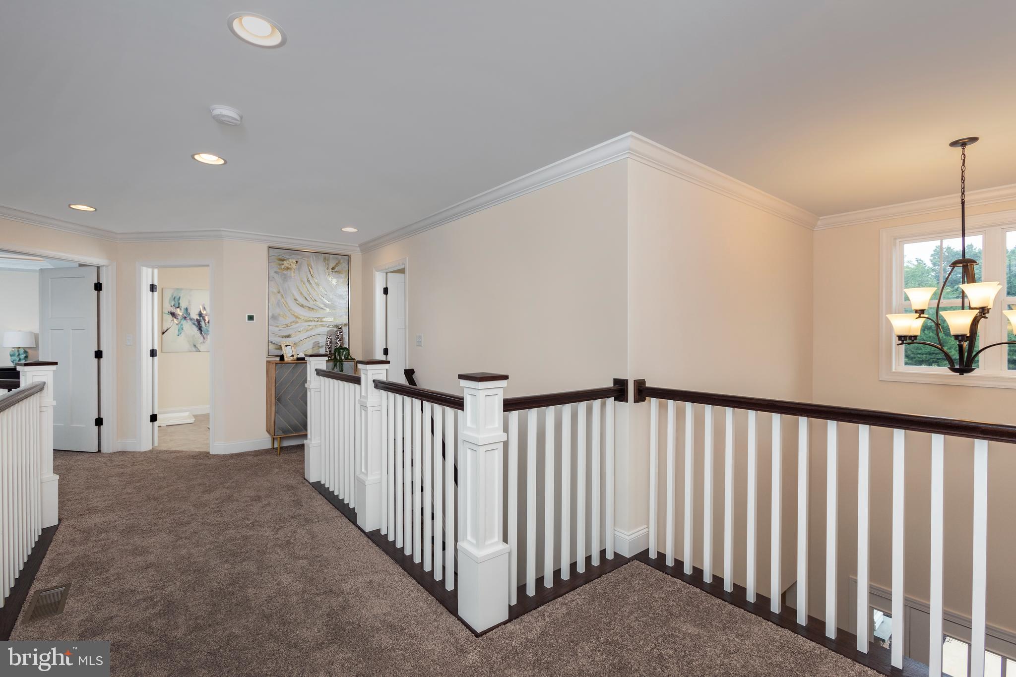 WILSHIRE ESTATES - Residential