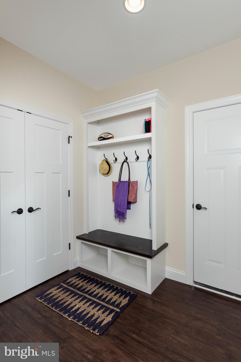 WILSHIRE ESTATES - Residential