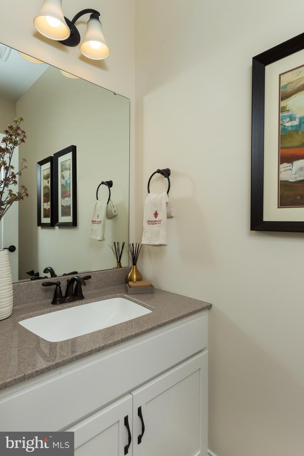 WILSHIRE ESTATES - Residential