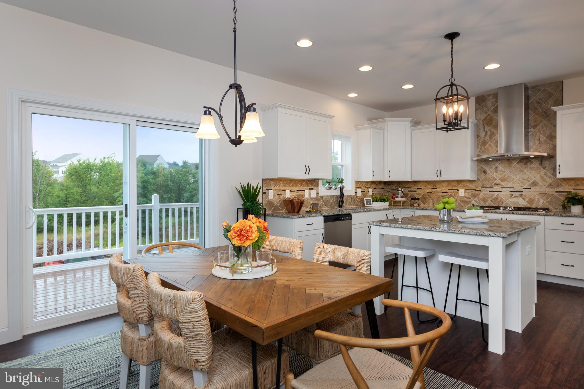 WILSHIRE ESTATES - Residential