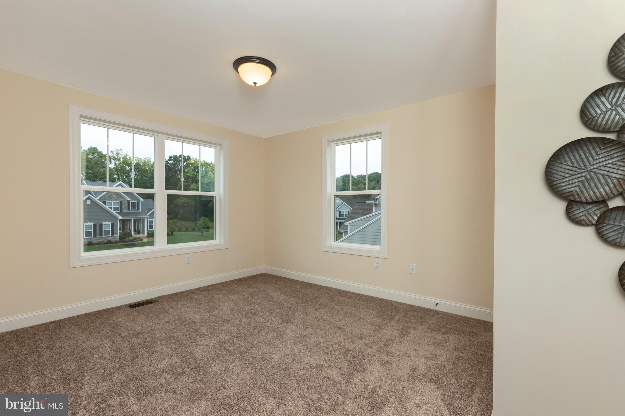 WILSHIRE ESTATES - Residential